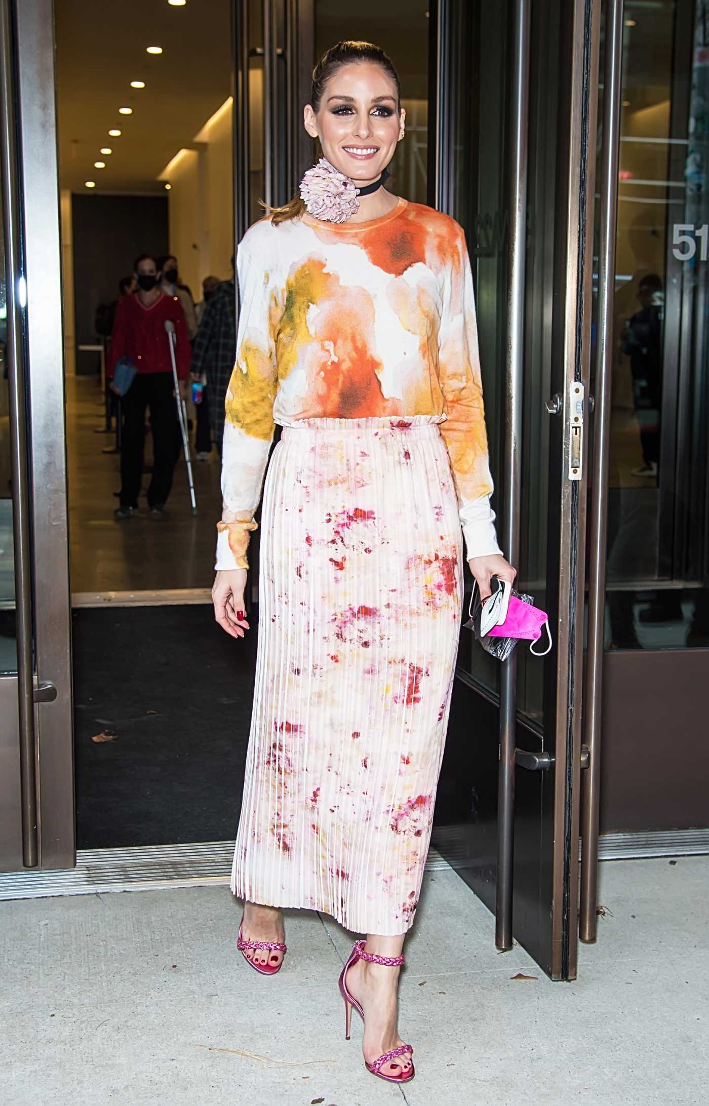 Olivia Palermo in a Tie-Dye Sweatshirt Leaves Jason Wu Fashion Show During New York Fashion Week in New York 02/12/2022