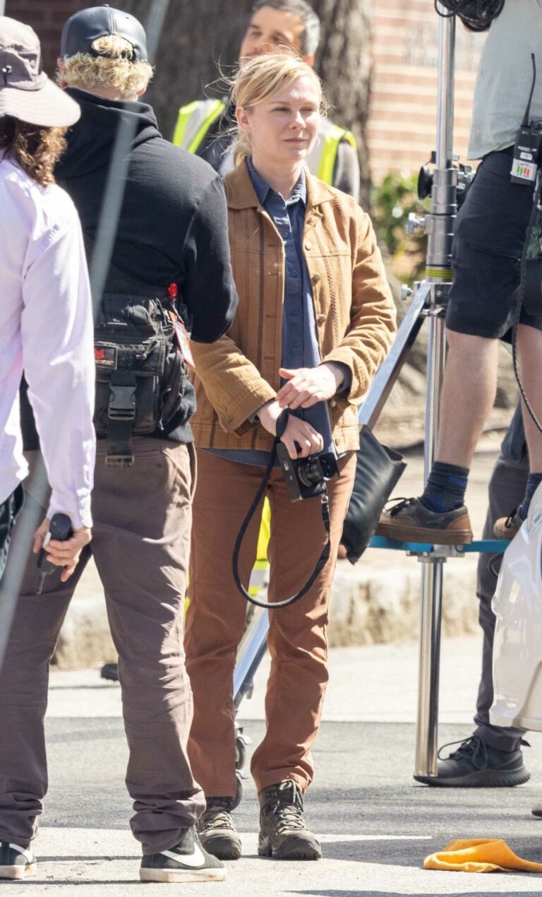 Kirsten Dunst in a Caramel Coloured Jacket