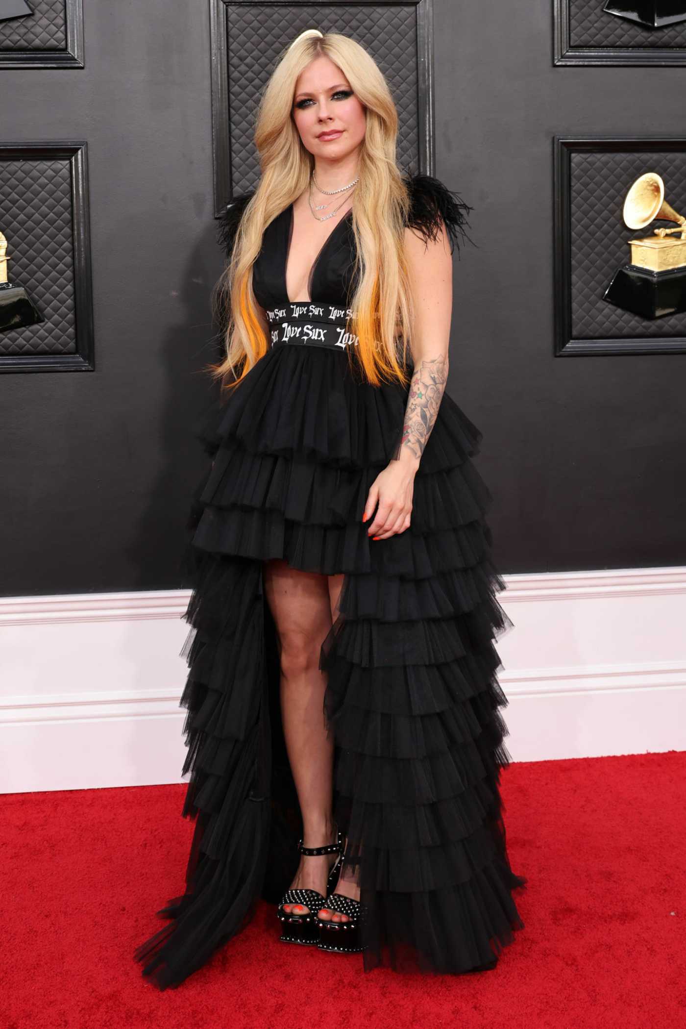 Avril Lavigne Attends the 64th Annual Grammy Awards at the MGM Grand Garden Arena in Las Vegas 04/03/2022