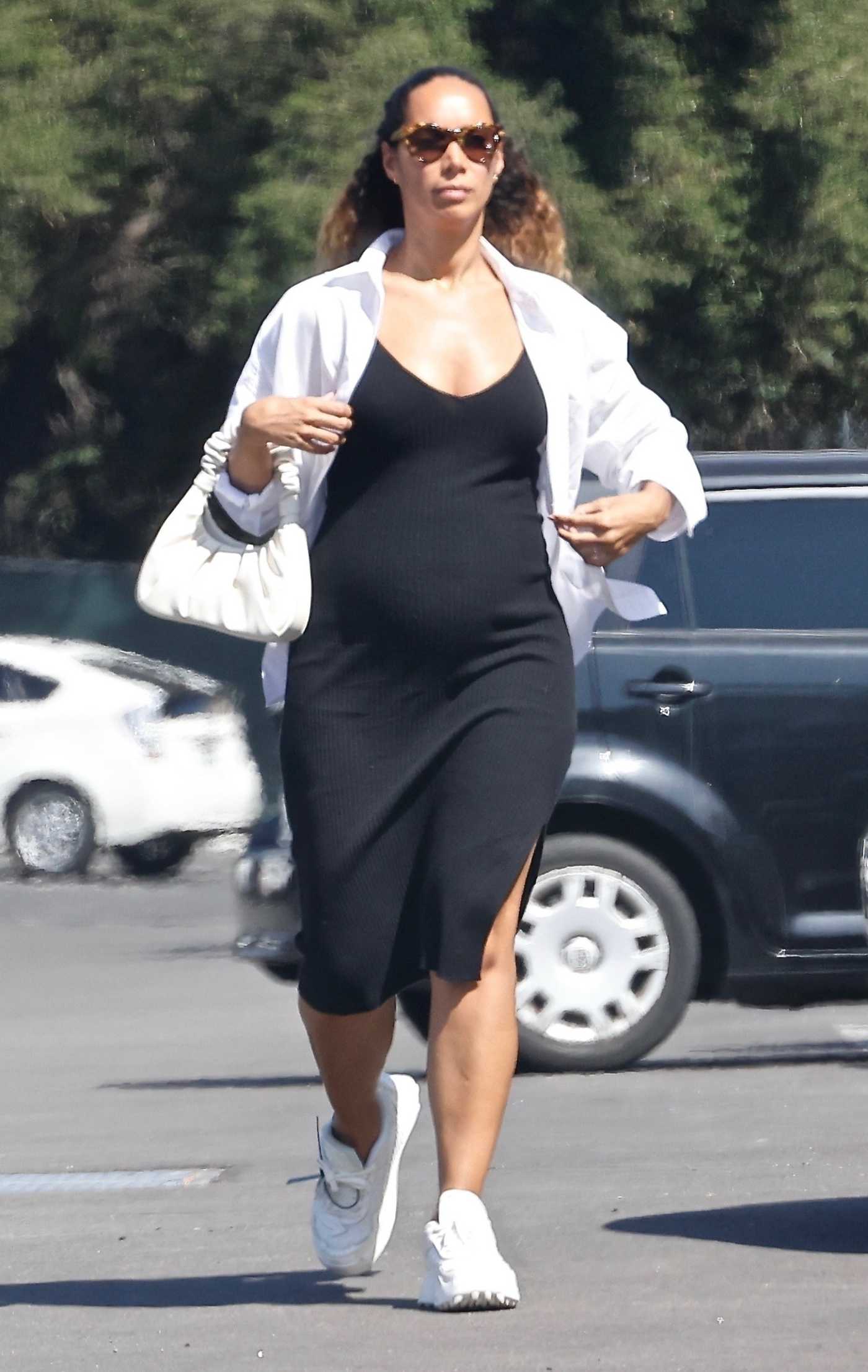 Leona Lewis in a Black Dress Goes Grocery Shopping at Erewhon Market in Studio City 04/15/2022