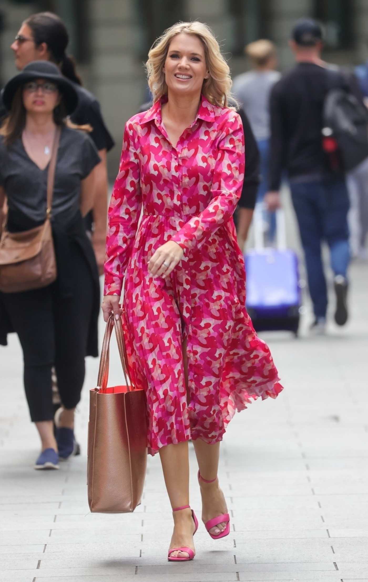 Charlotte Hawkins in a Red Patterned Dress Arrives at the Global Studios in London 06/10/2022