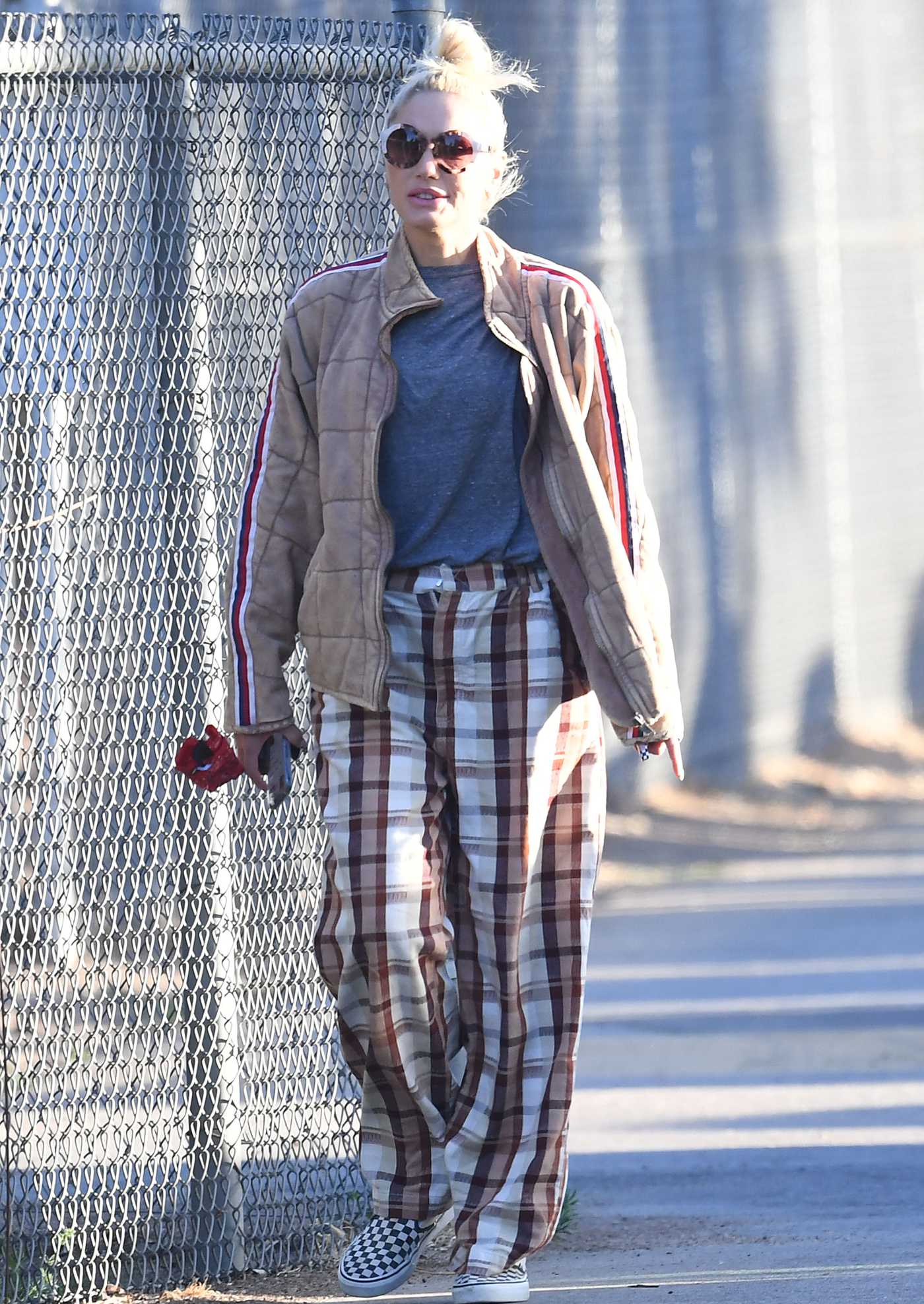 Gwen Stefani in a Plaid Pants Was Seen Out in Los Angeles 06/01/2022