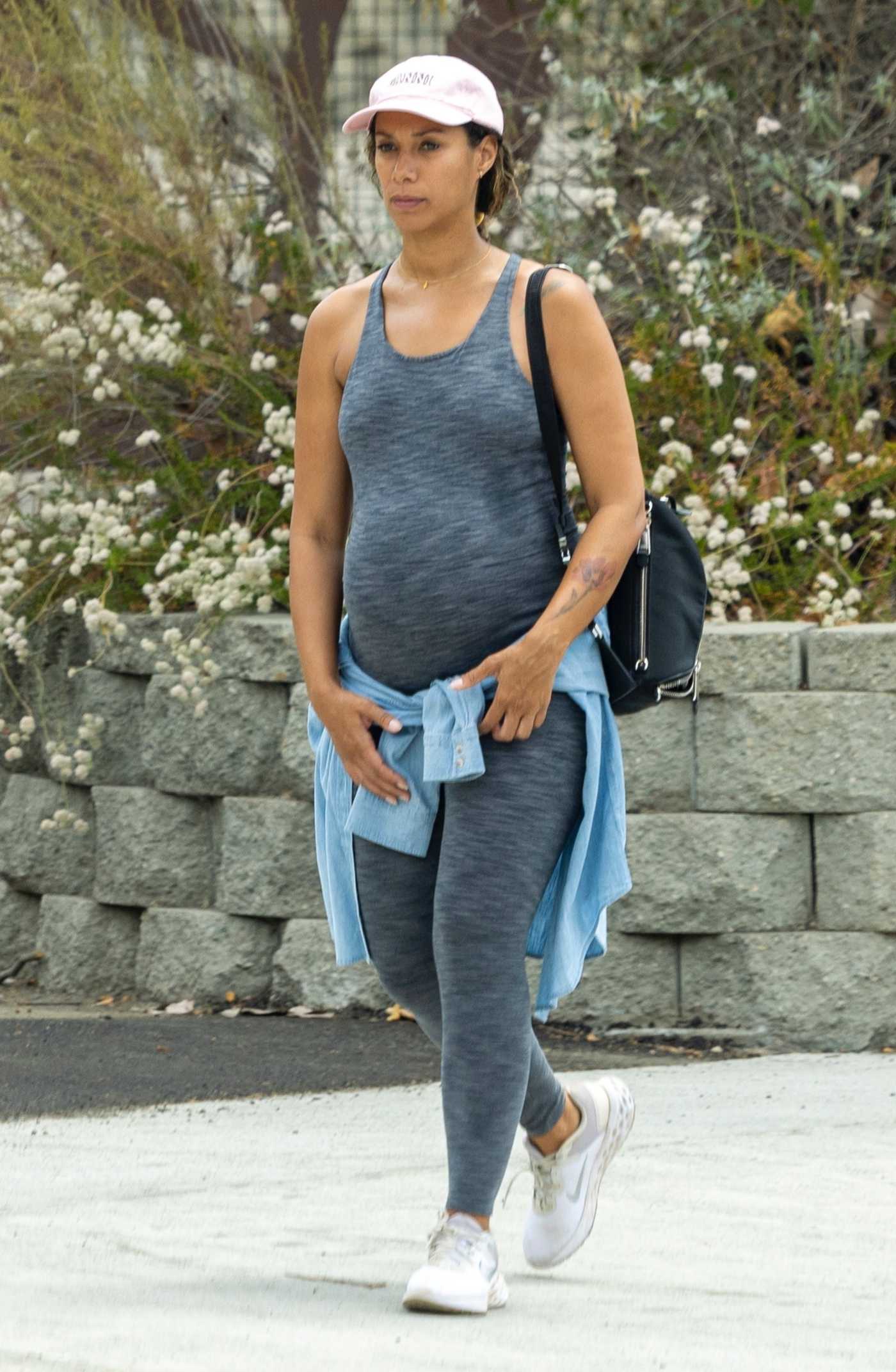 Leona Lewis in a Grey Workout Ensemble Takes a Hike at the Hollywood Hills 06/22/2022