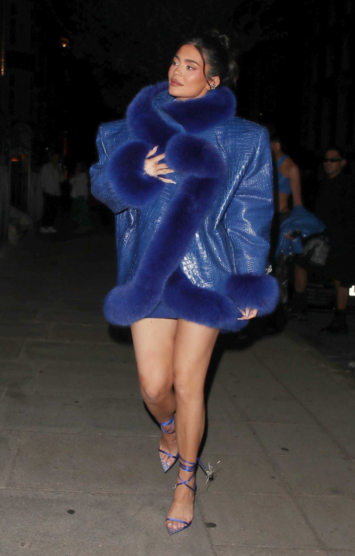 Kylie Jenner in a Blue Jacket Was Seen Out in London 08/05/2022