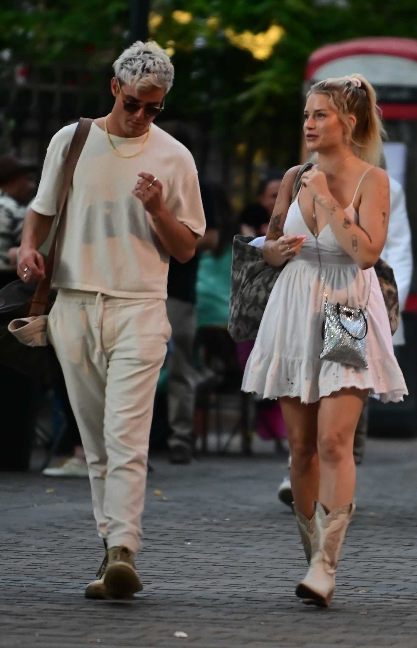 Lottie Moss in a White Dress Was Seen Out with Mystery Man in London 07/31/2022