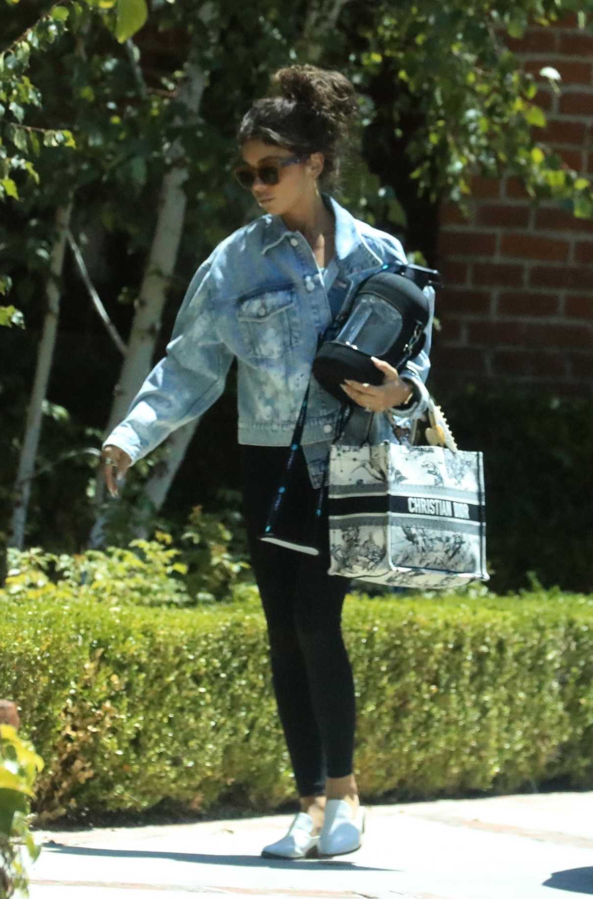 Sarah Hyland in a Blue Denim Jacket Was Seen Out in West Hollywood 08/09/2022