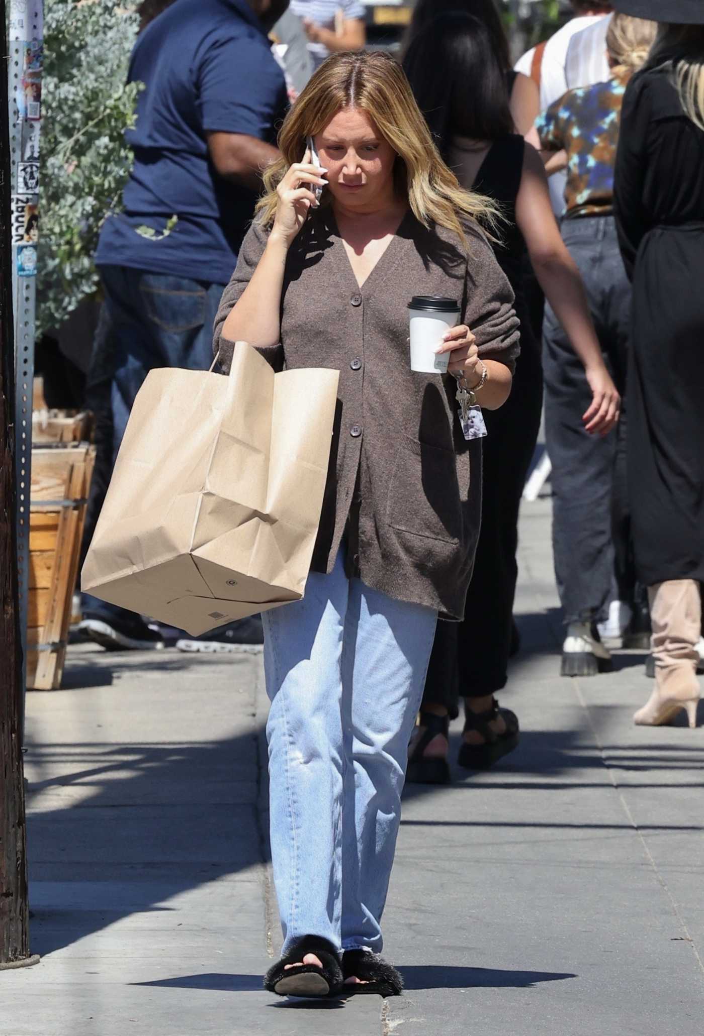 Ashley Tisdale in a Brown Cardigan Was Seen Out in Los Angeles 09/22/2022