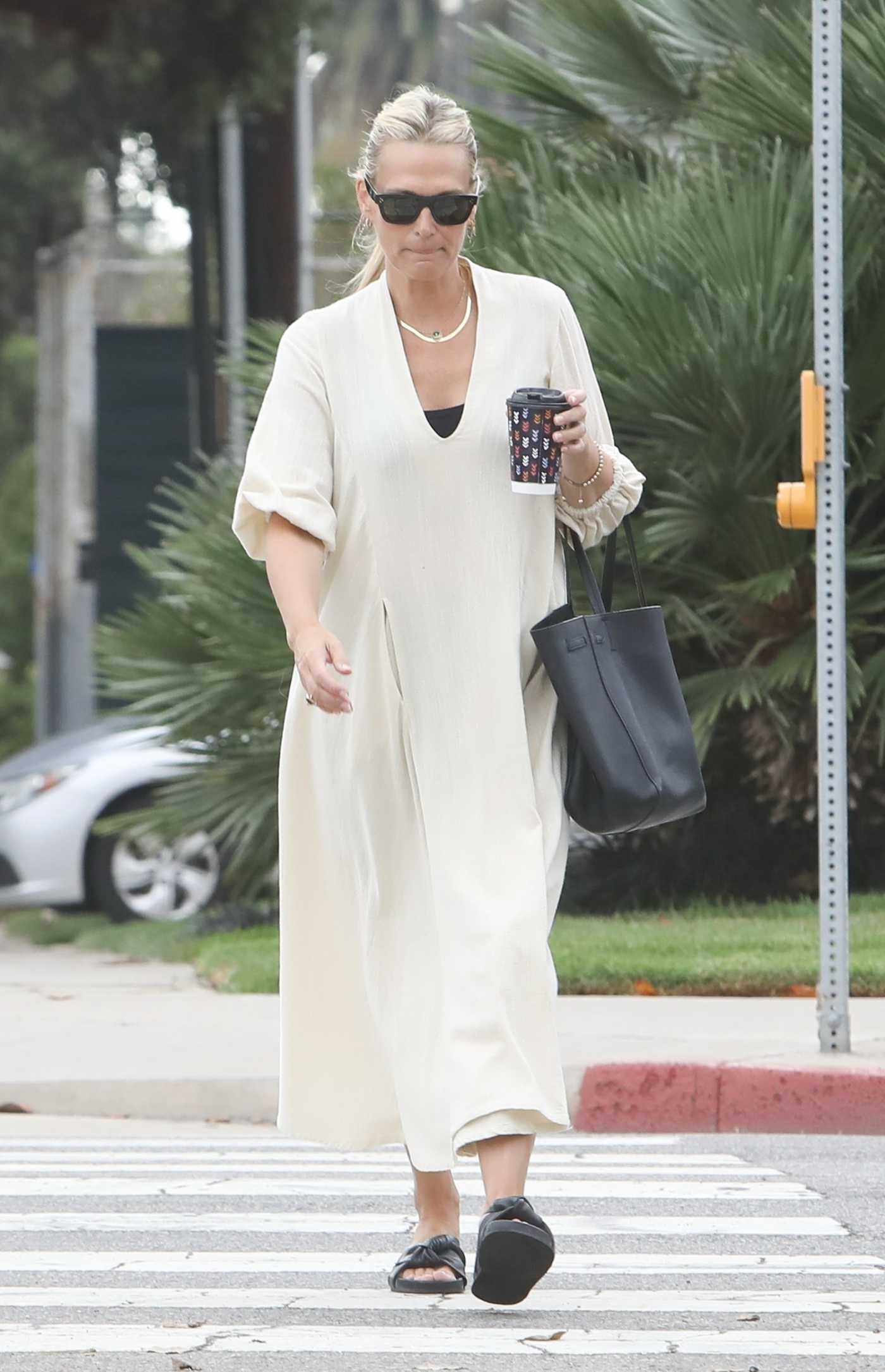 Molly Sims in a White Dress Was Seen Out in Santa Monica 09/15/2022