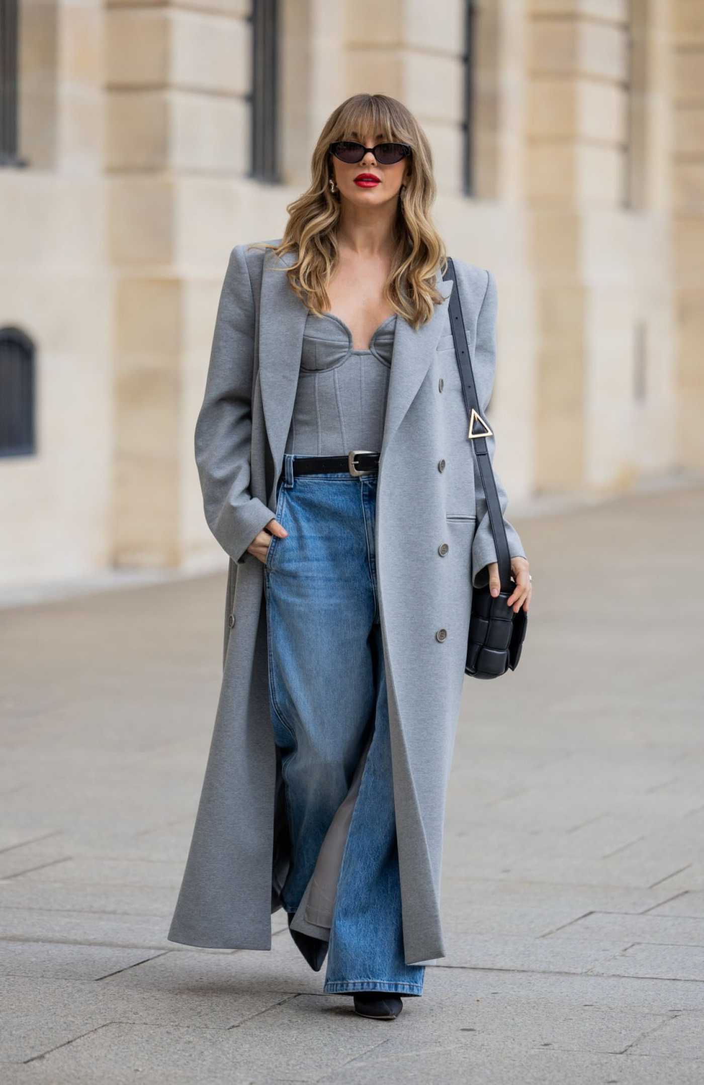 Julianne Hough in a Grey Coat Was Seen Out in Paris 10/01/2022