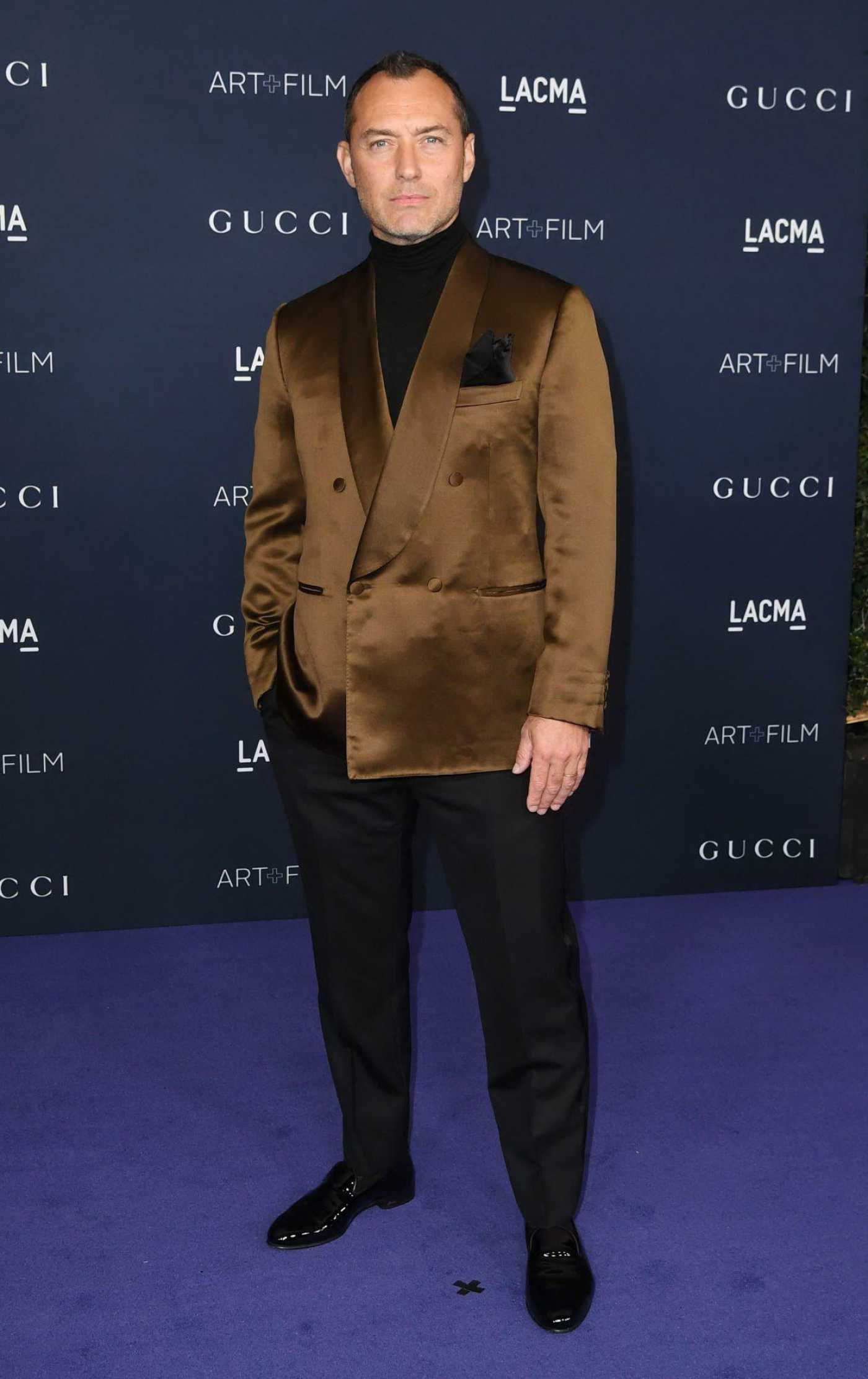 Jude Law Attends the 11th Annual LACMA Art + Film Gala at Los Angeles County Museum of Art in Los Angeles 11/05/2022