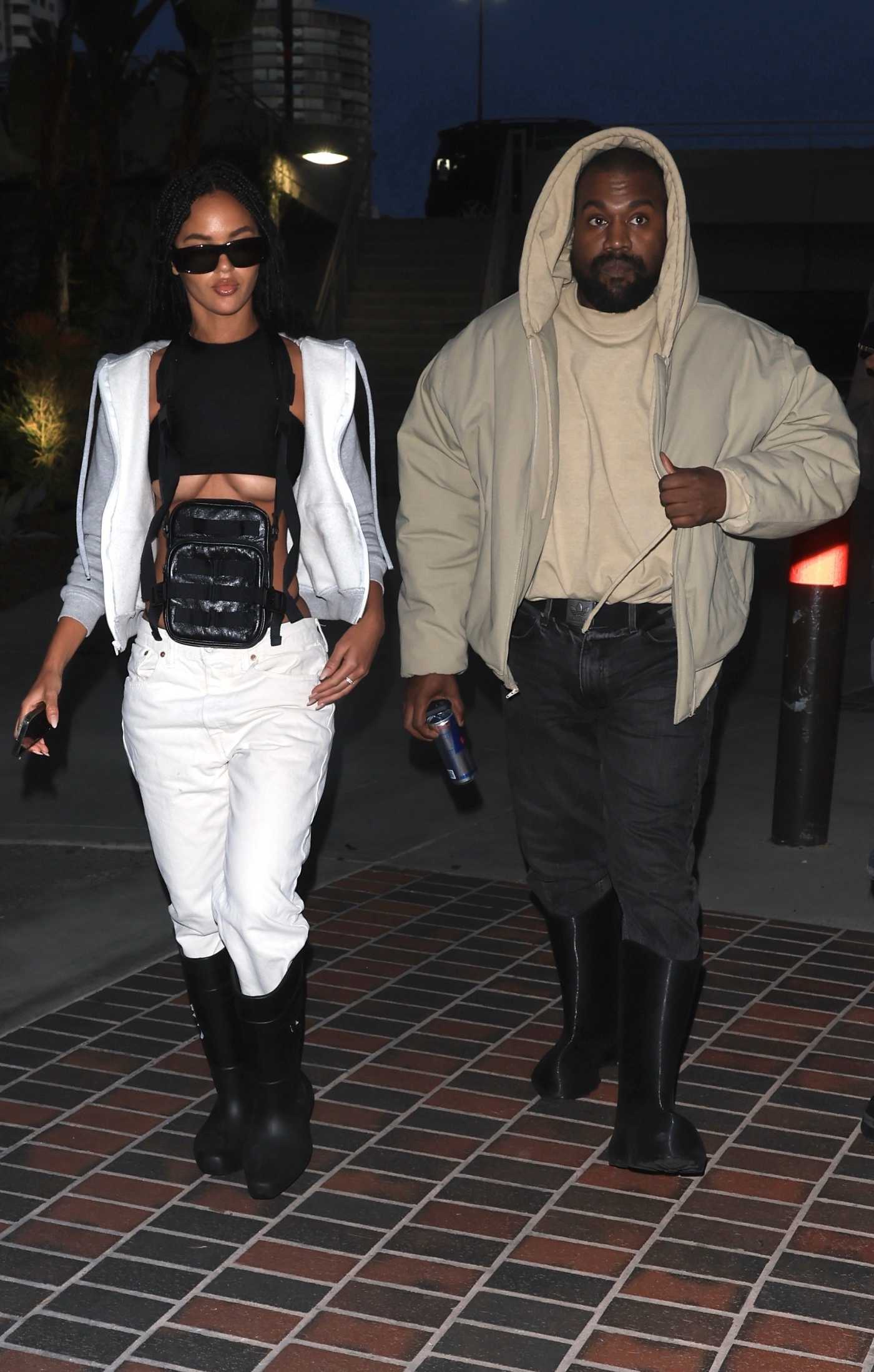 Juliana Nalu in a White Jeans Was Seen Out with Kanye West in Long Beach 11/19/2022