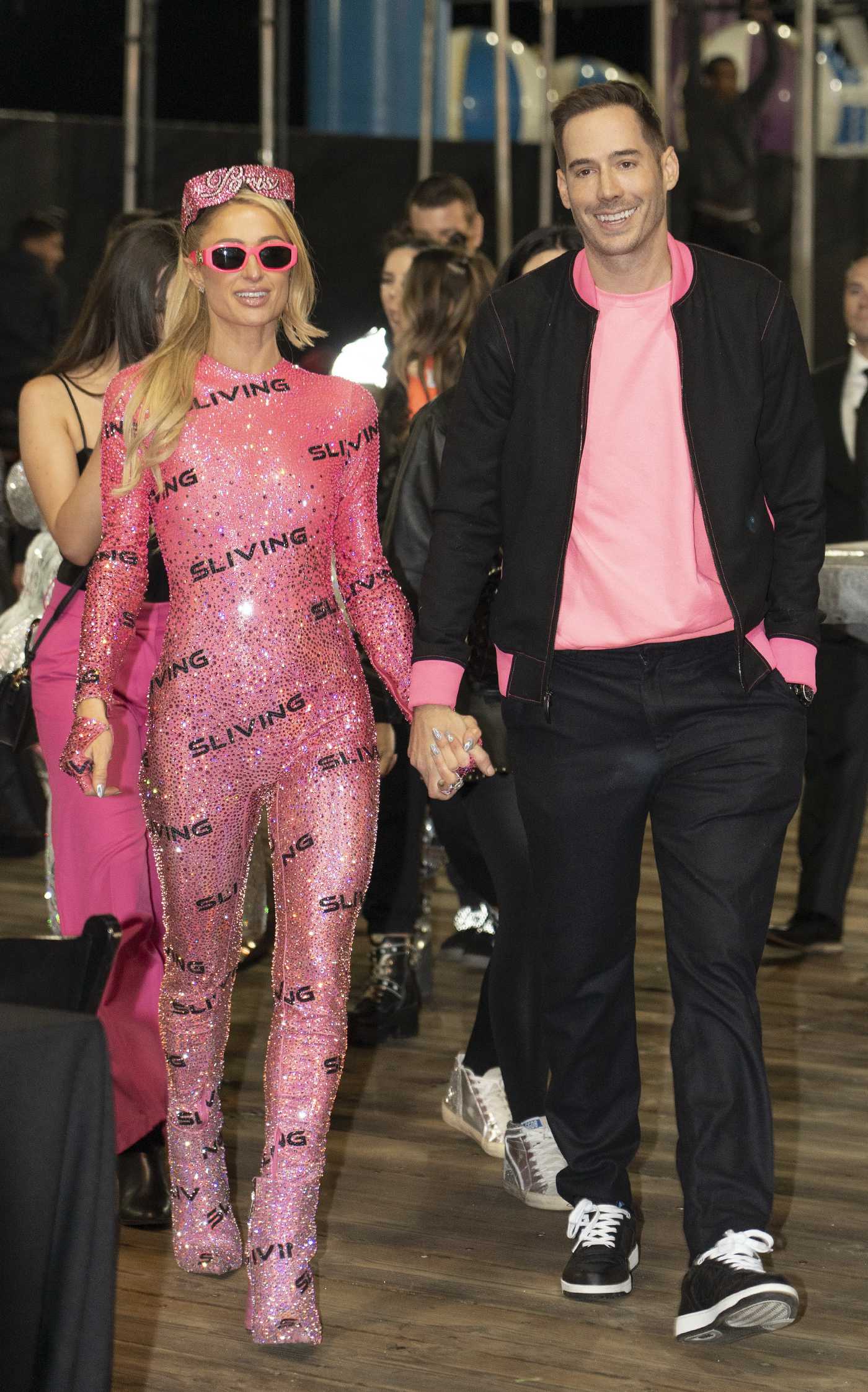 Paris Hilton in a Pink Catsuit Was Seen Out with Her Husband in Santa Monica 11/11/2022