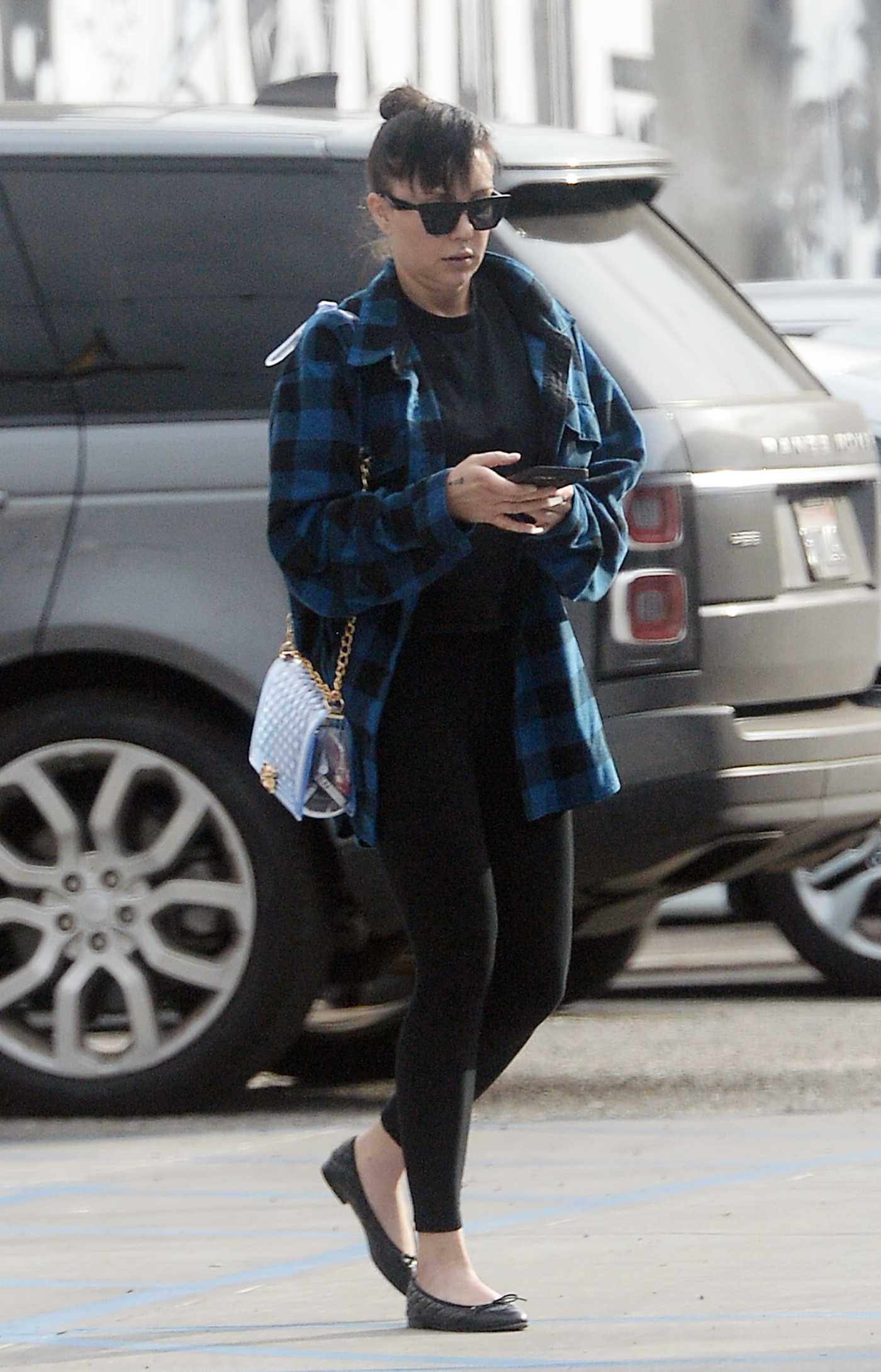 Amanda Bynes in a Blue Plaid Shirt Was Seen Out in Los Angeles 12/01/2022