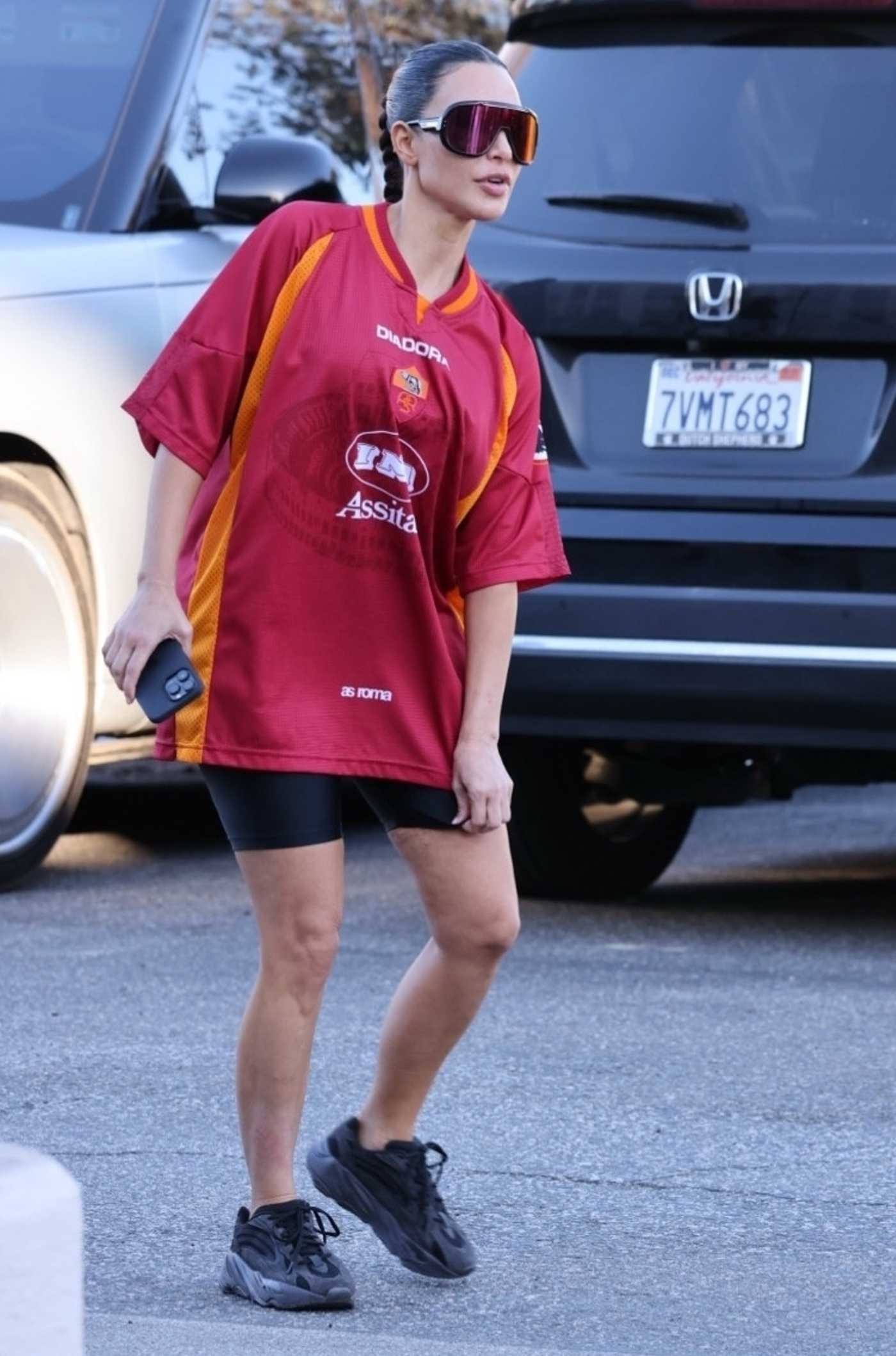 Kim Kardashian in a Red Tee Was Seen Out in Los Angeles 01/27/2023