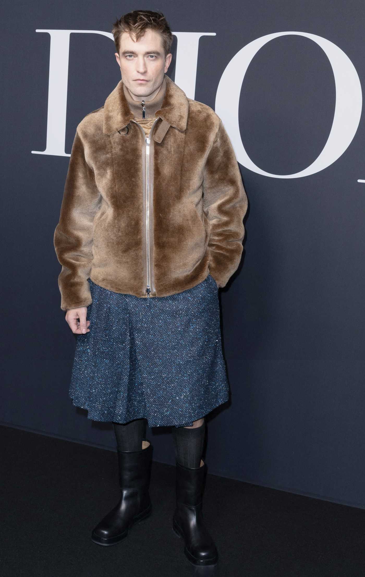 Robert Pattinson Attends 2023 Dior Homme Menswear Fashion Show in Paris 01/20/2023