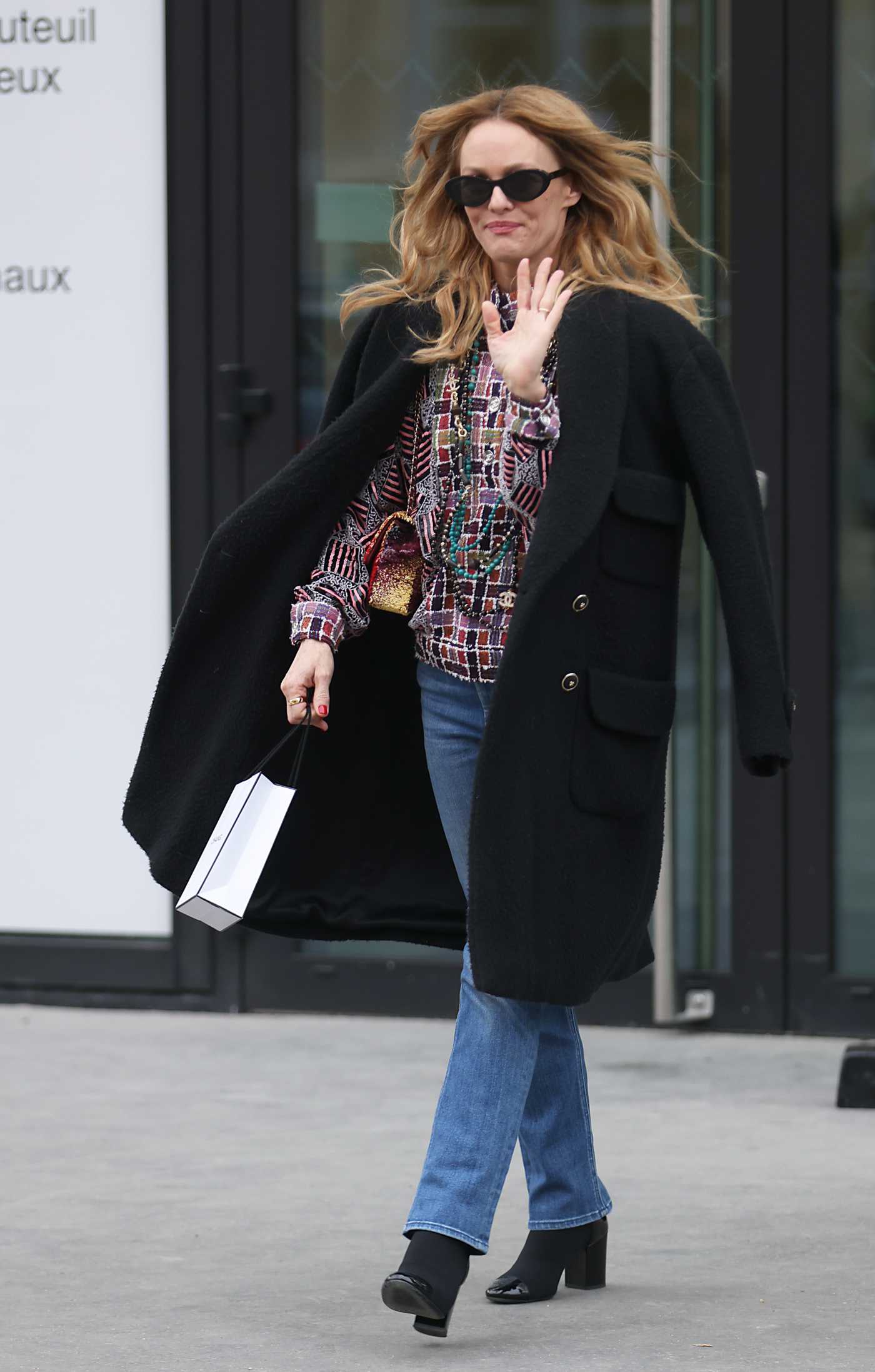 Vanessa Paradis in a Black Coat Was Seen Out in Paris 01/24/2023