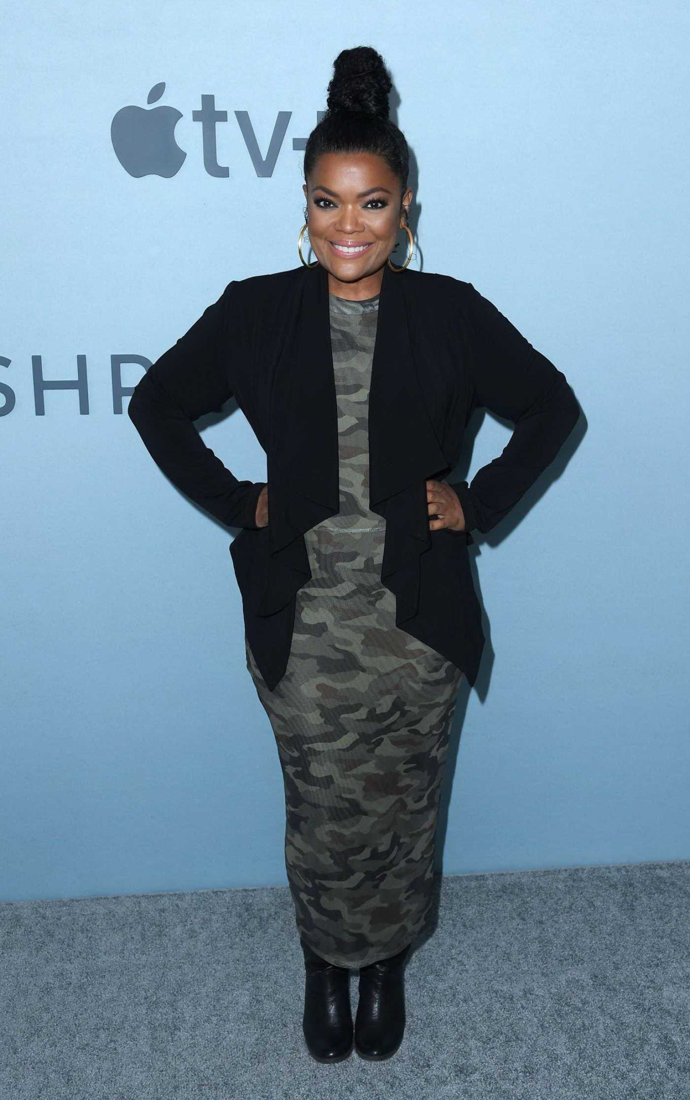 Yvette Nicole Brown Attends Shrinking Premiere at Directors Guild of America in Los Angeles 01/26/2023