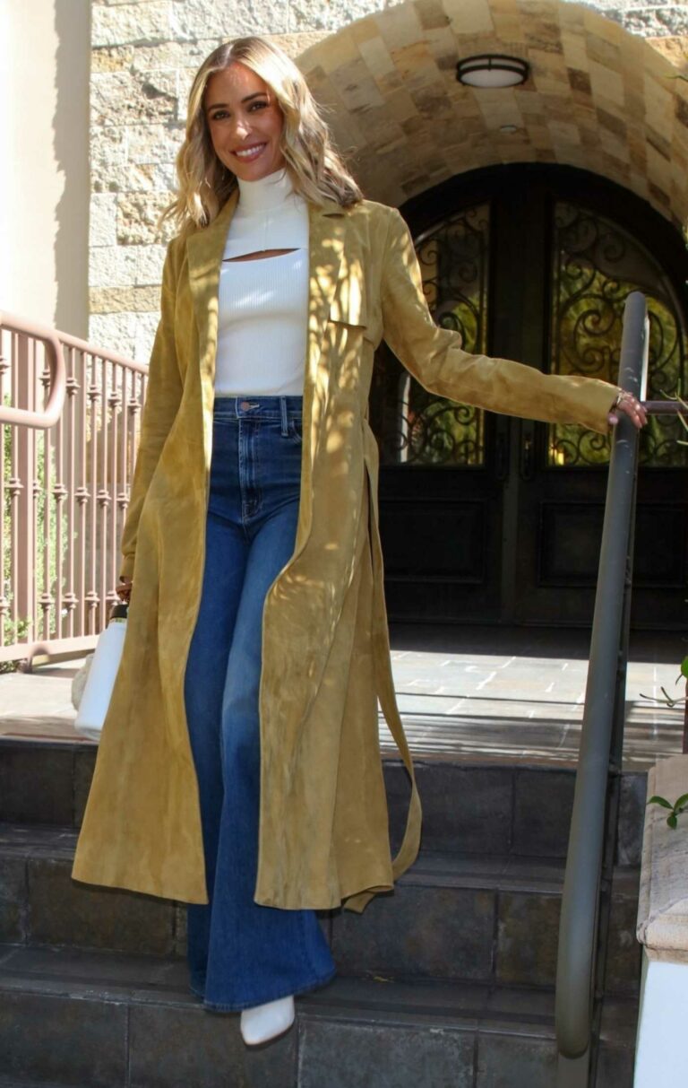 Kristin Cavallari in a Yellow Coat