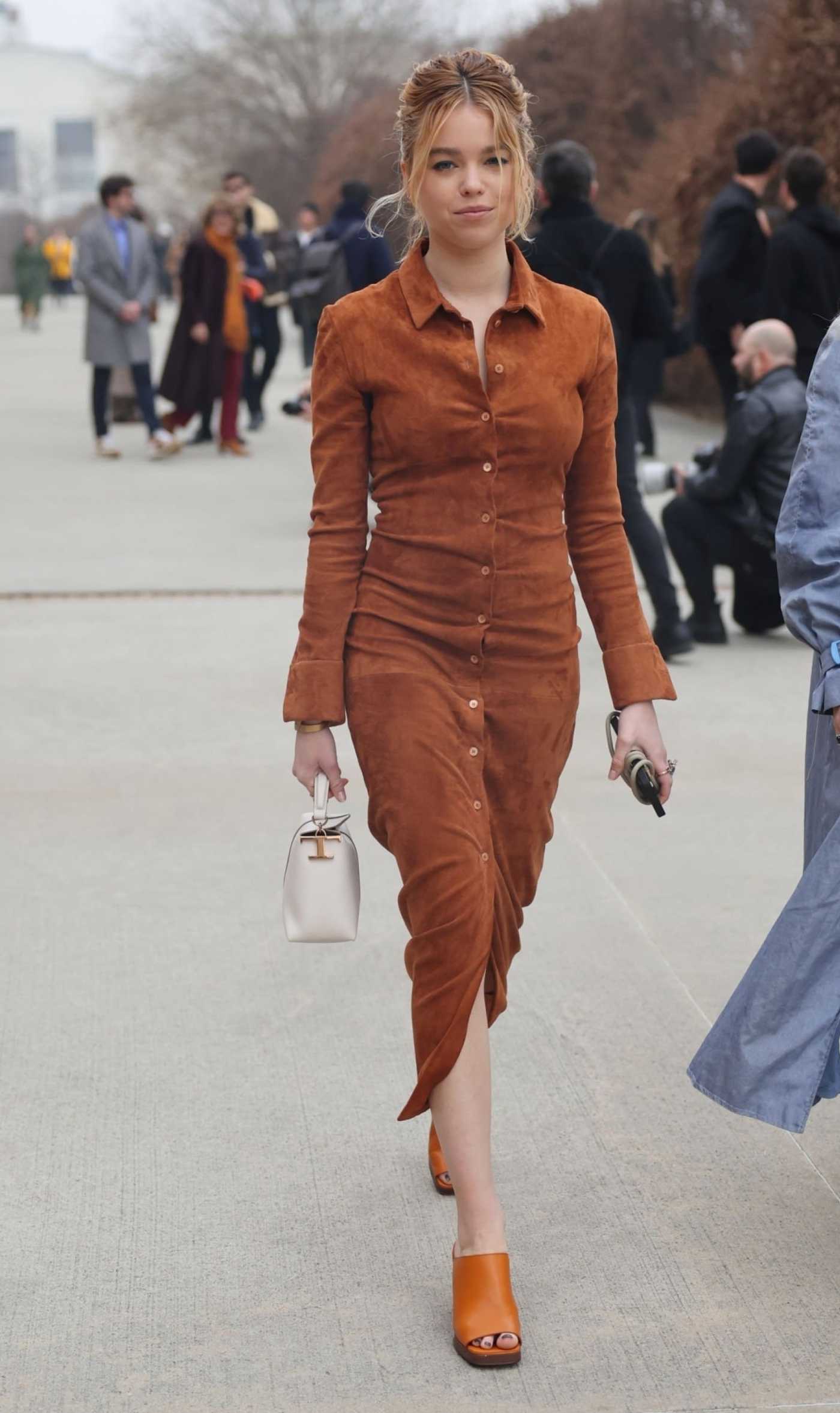 Milly Alcock Attends the Tod's Fashion Show During 2023 Milan Fashion Week in Milan 02/24/2023