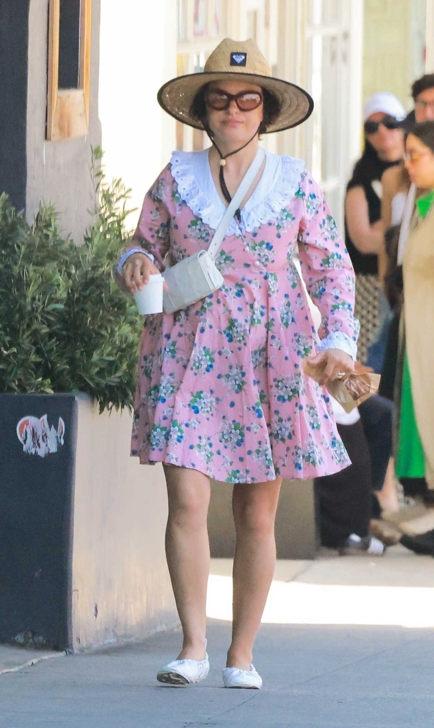 Alia Shawkat in a Pink Floral Dress Was Seen Out in Los Feliz 04/21/2023
