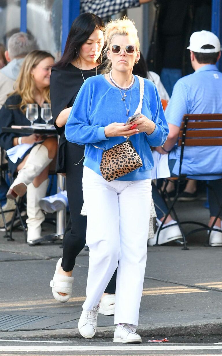 Busy Philipps in a White Pants