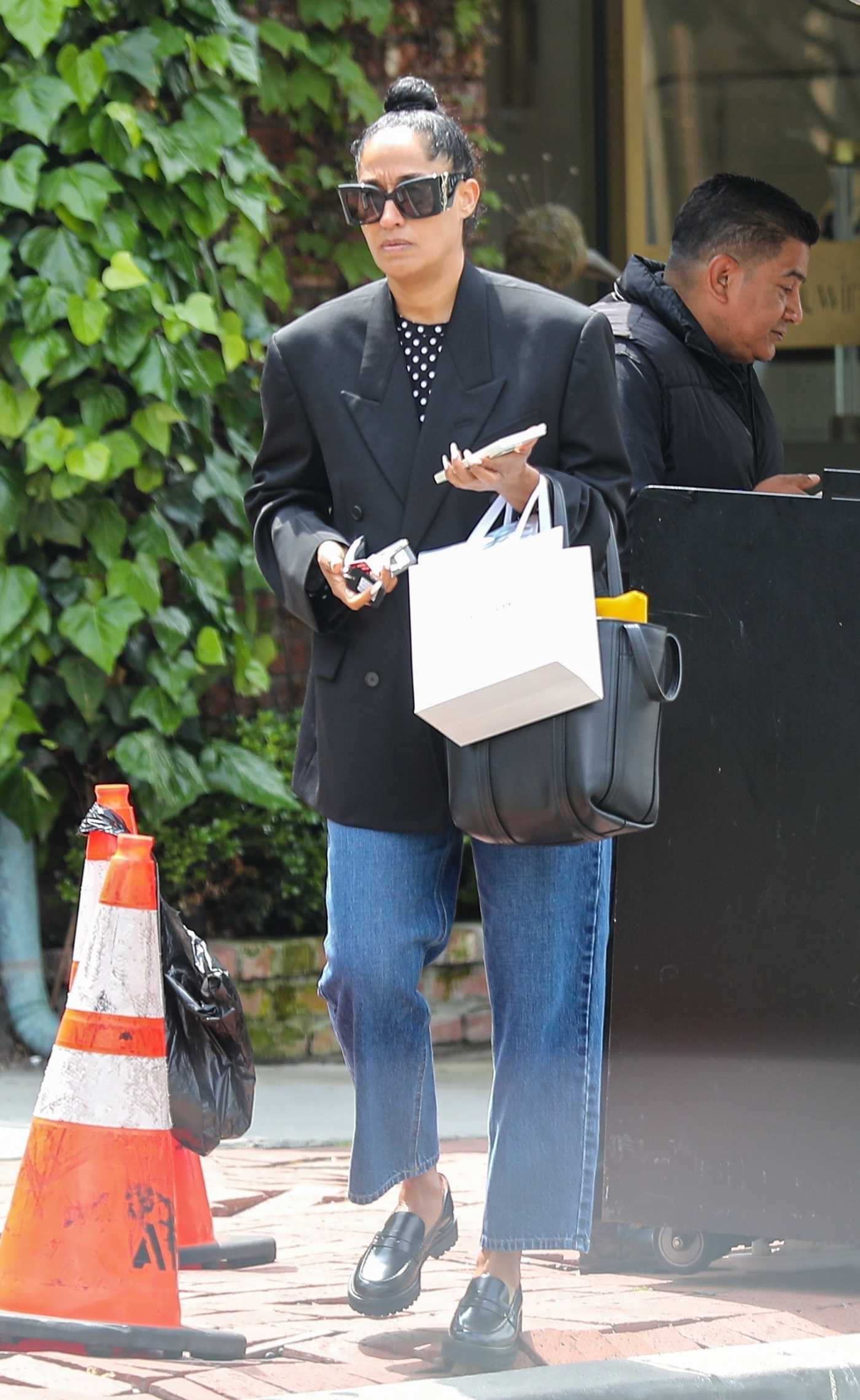 Tracee Ellis Ross in a Black Blazer Goes Shopping at Melrose Place in West Hollywood 04/17/2023