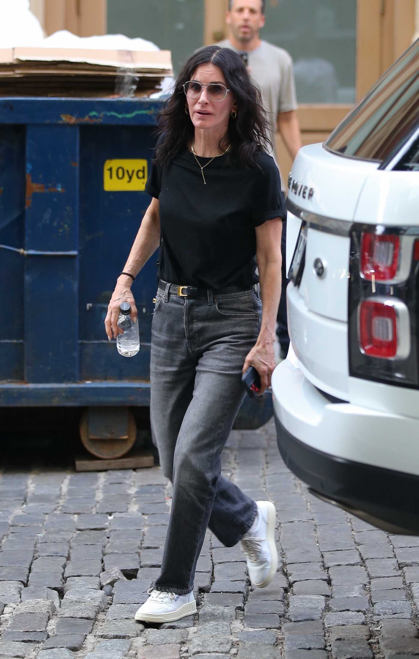 Courteney Cox in a Black Tee Was Seen Out in New York 05/31/2023