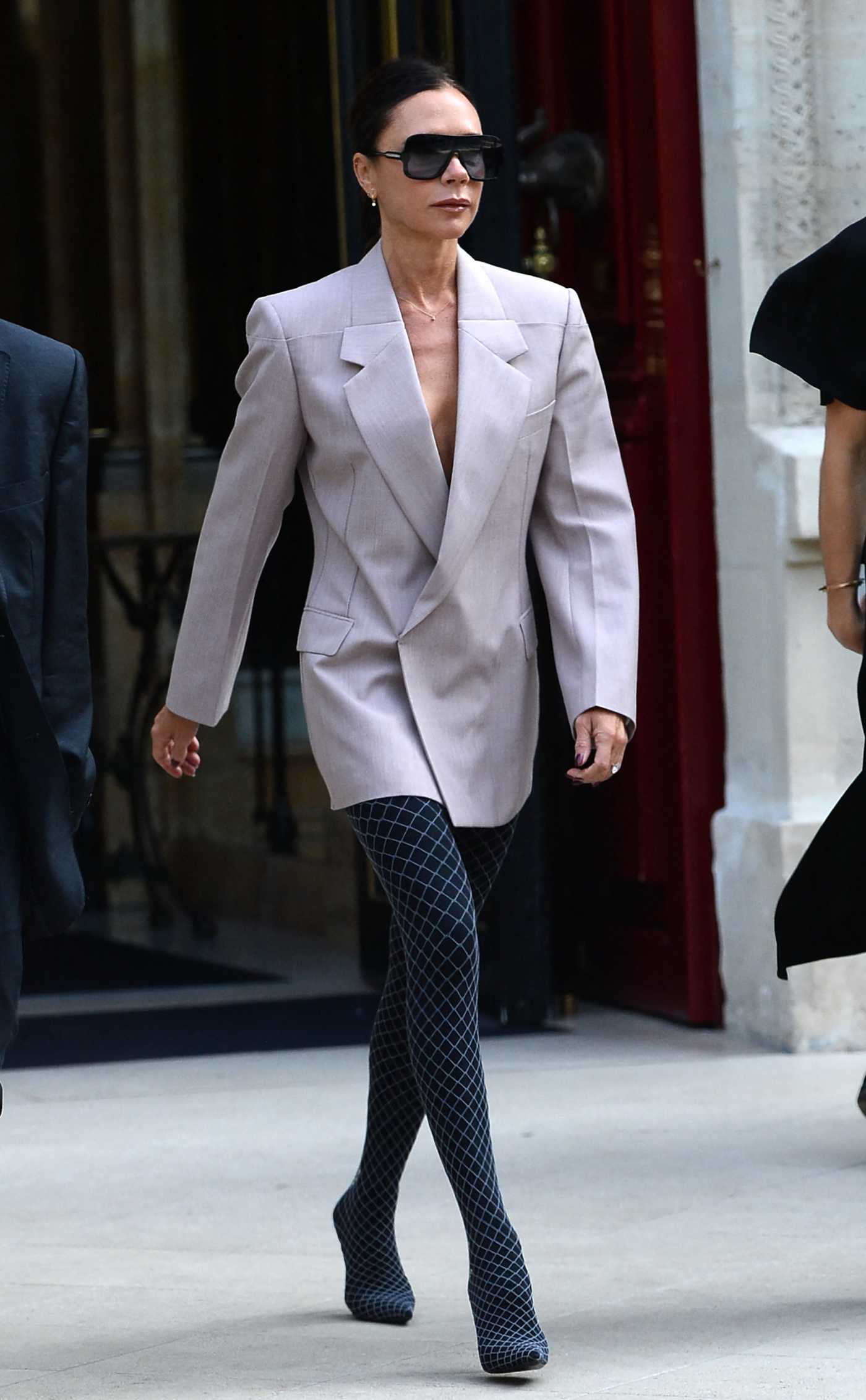 Victoria Beckham in a Beige Blazer Leaves the La Reserve Hotel in Paris 06/27/2023