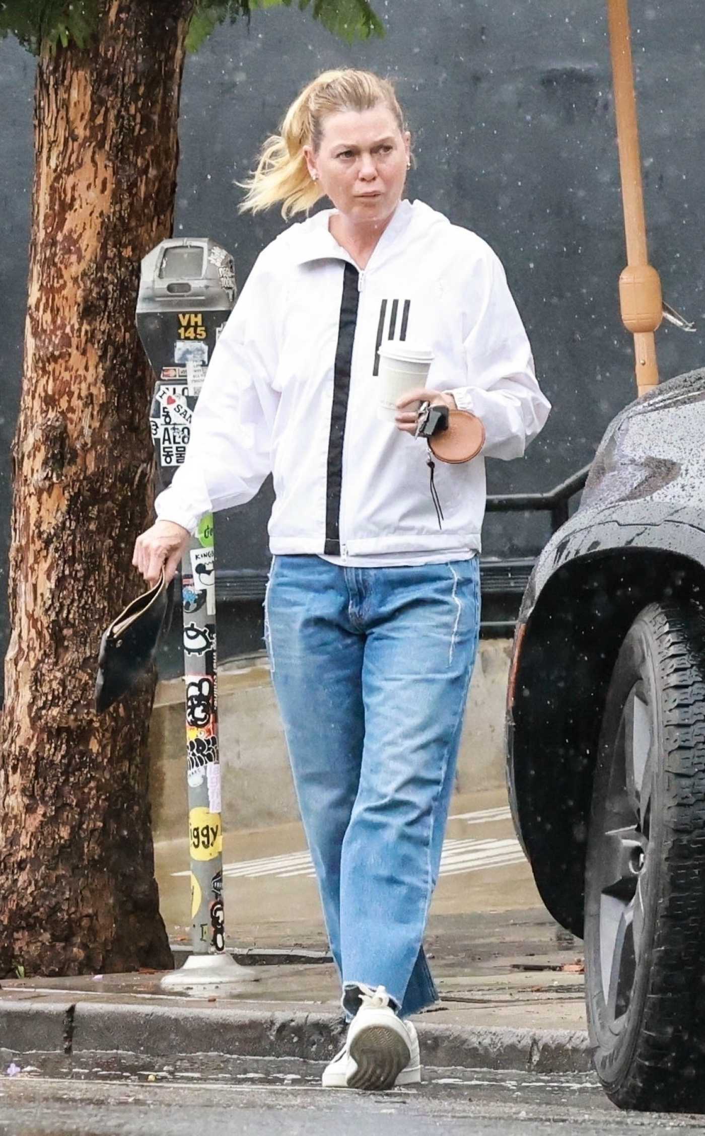 Ellen Pompeo in a White Sneakers Grabs Some Sunday Afternoon Coffee in Los Feliz 08/20/2023