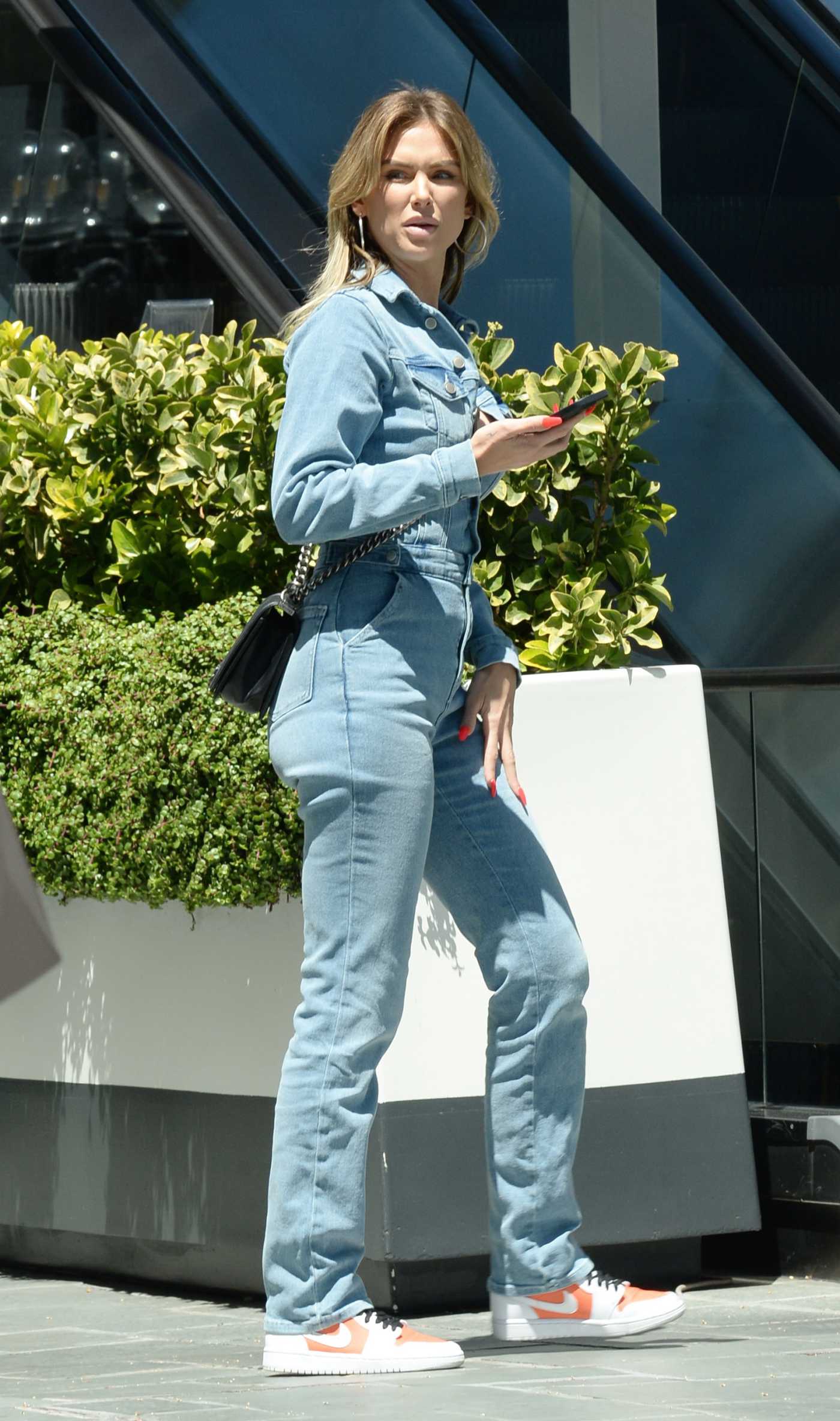 Lala Kent in a Blue Denim Jumpsuit Was Seen Out in Brentwood 08/17/2023