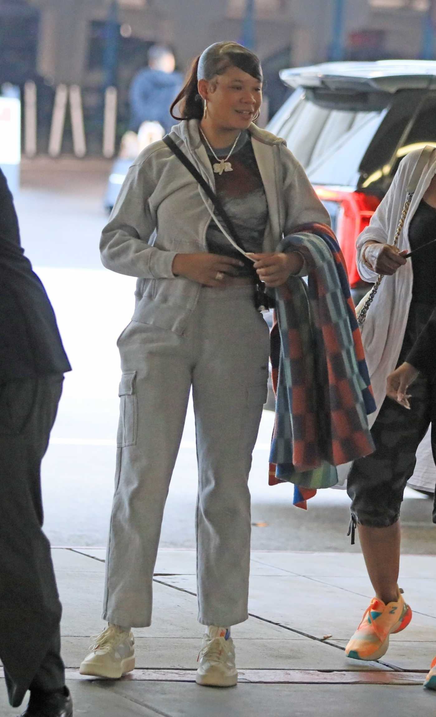 Storm Reid in a Grey Sweatsuit Was Seen Out with Her Mother in Los Angeles 08/07/2023