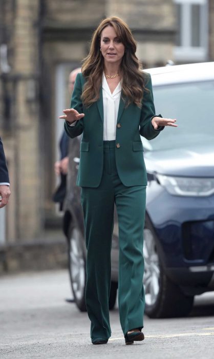 Kate Middleton in a Green Pantsuit