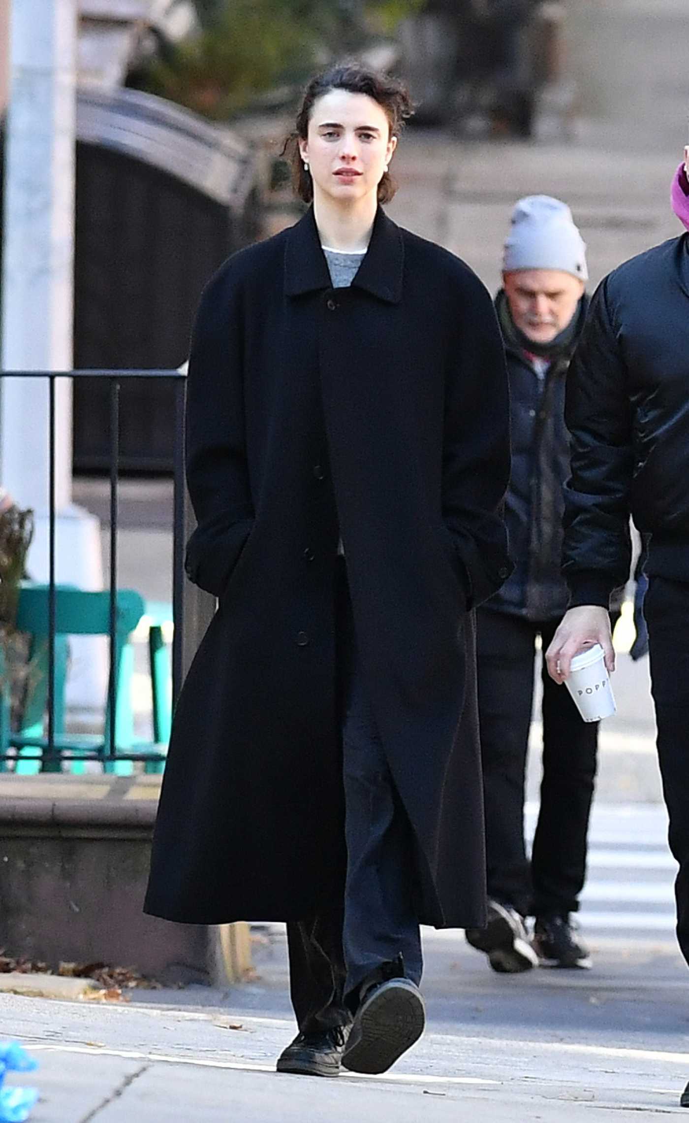 Margaret Qualley in a Black Coat Was Seen Out with Jack Antonoff in New York 11/20/2023