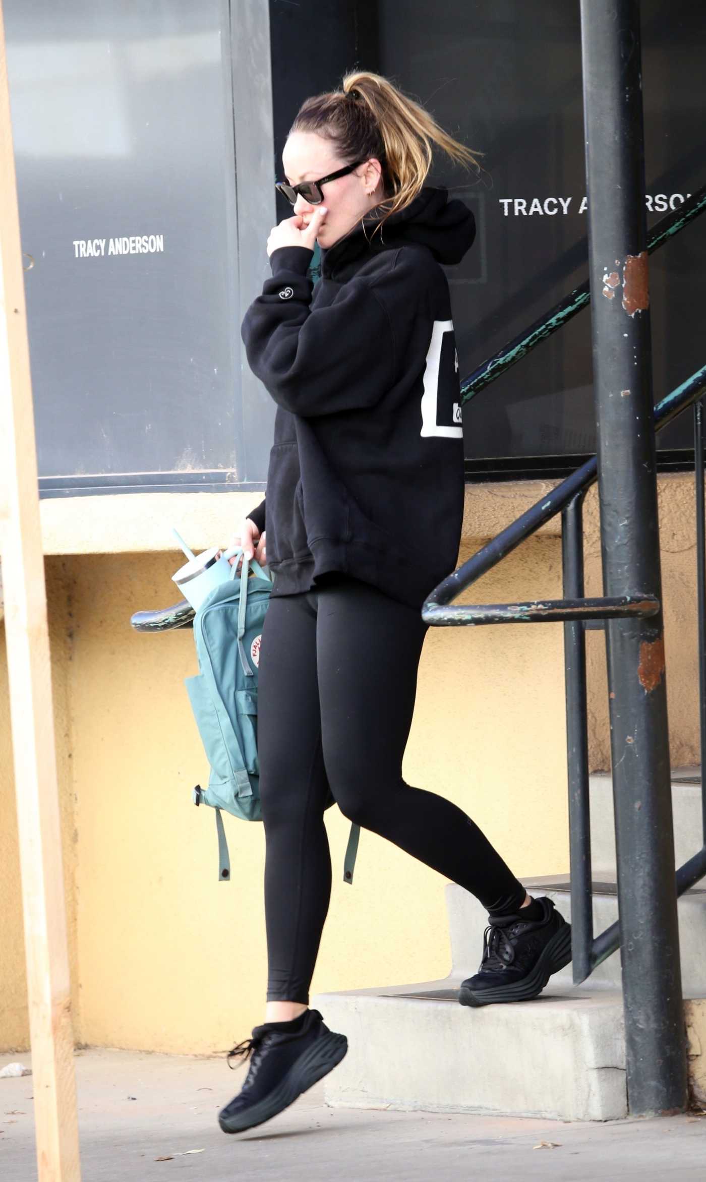 Olivia Wilde in a Black Hoodie Leaves the Gym in Studio City 01/11/2024