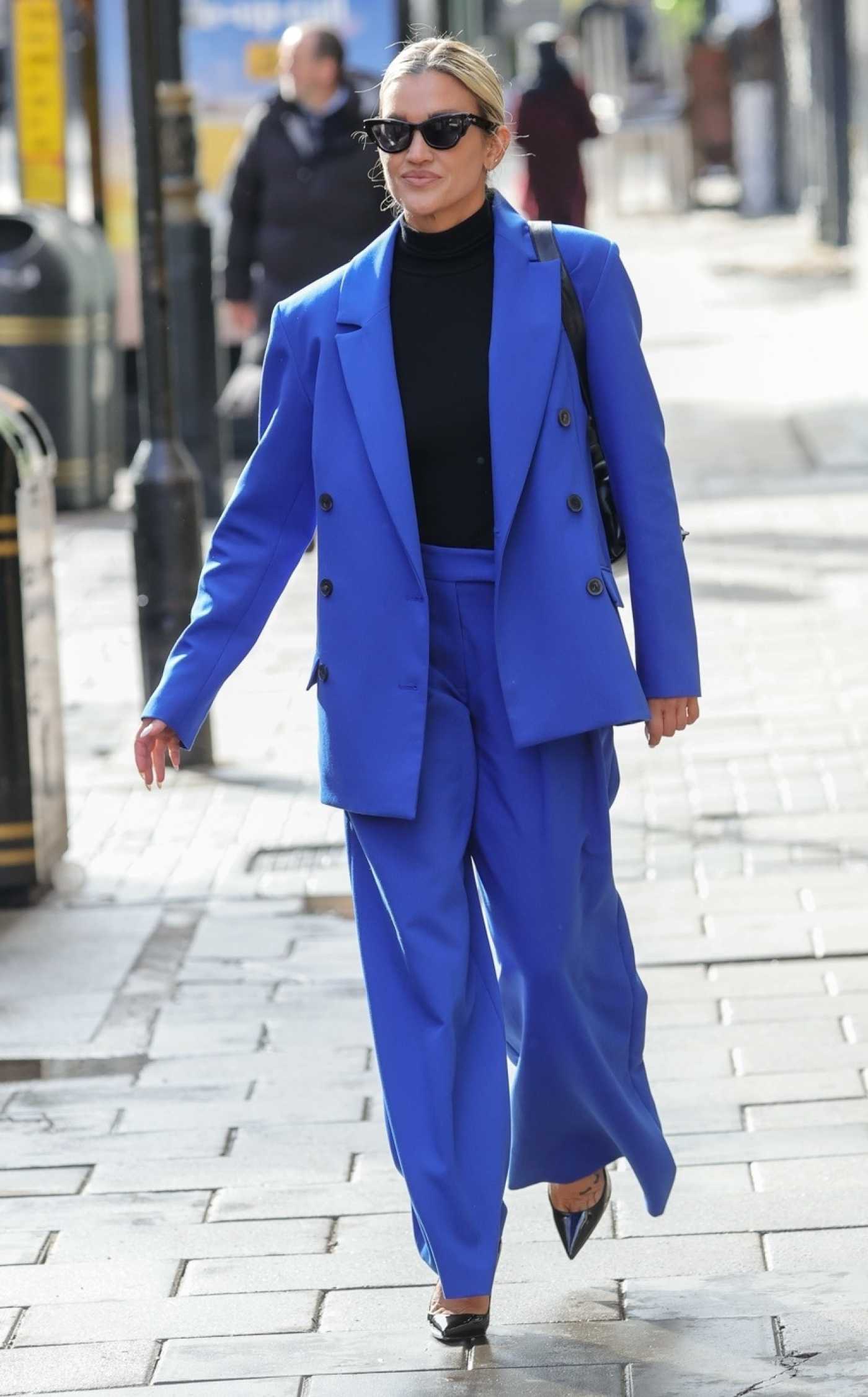 Ashley Roberts in a Blue Pantsuit Was Seen Out in Mayfair in London 03/01/2024