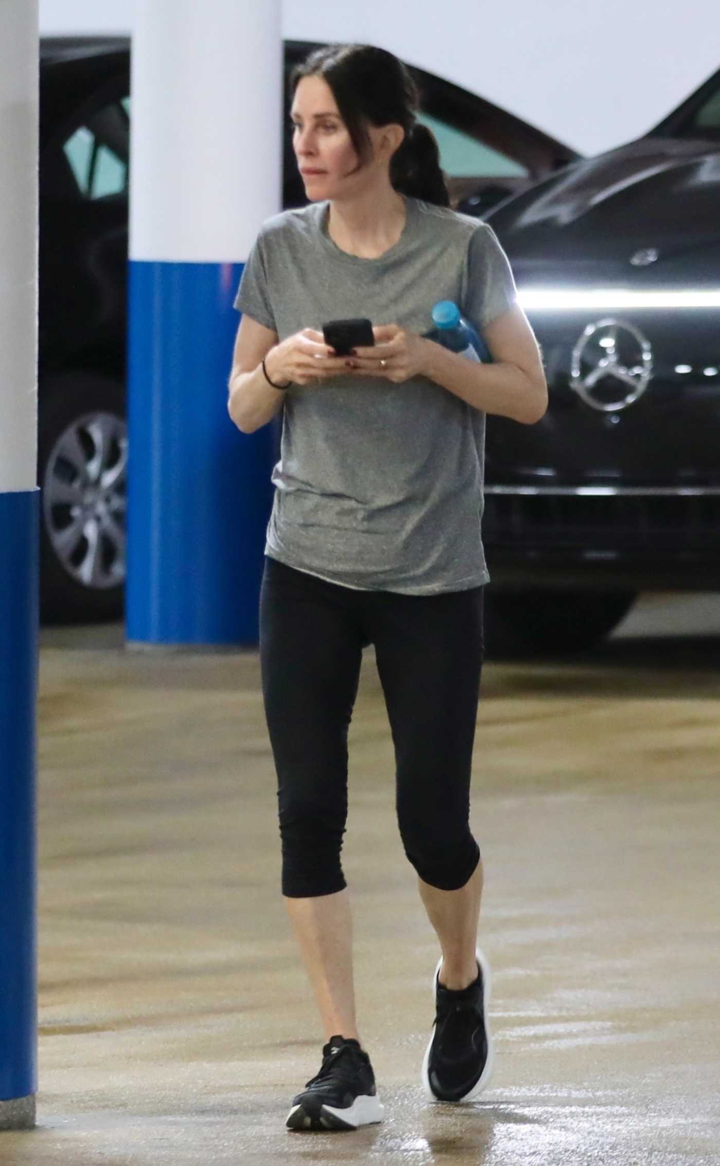 Courteney Cox in a Grey Tee Arrives at the Gym in Beverly Hills 03/19/2024
