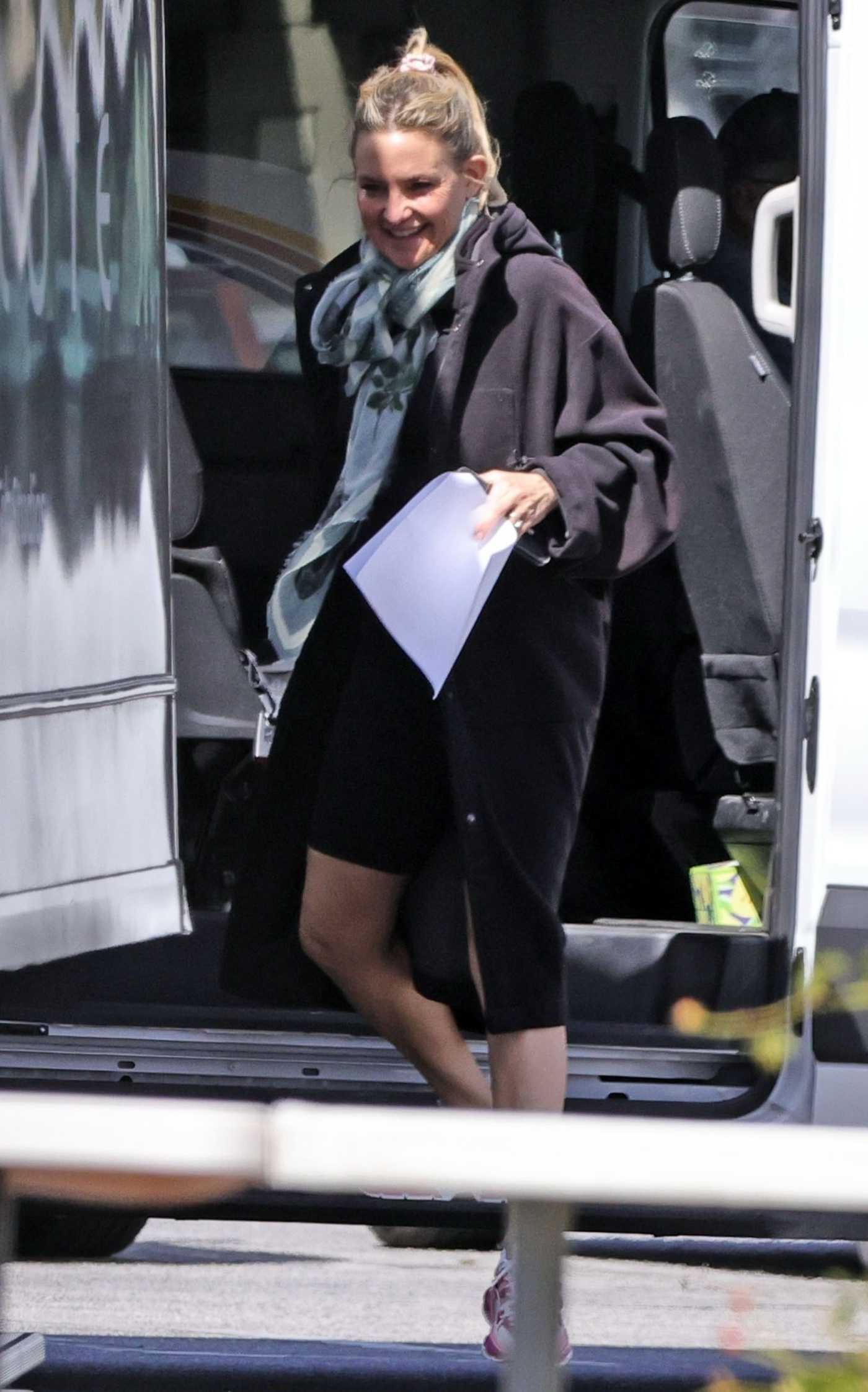 Kate Hudson in a Black Coat on the Set of Mindy Kaling's Untitled Basketball Project in Los Angeles 03/22/2024