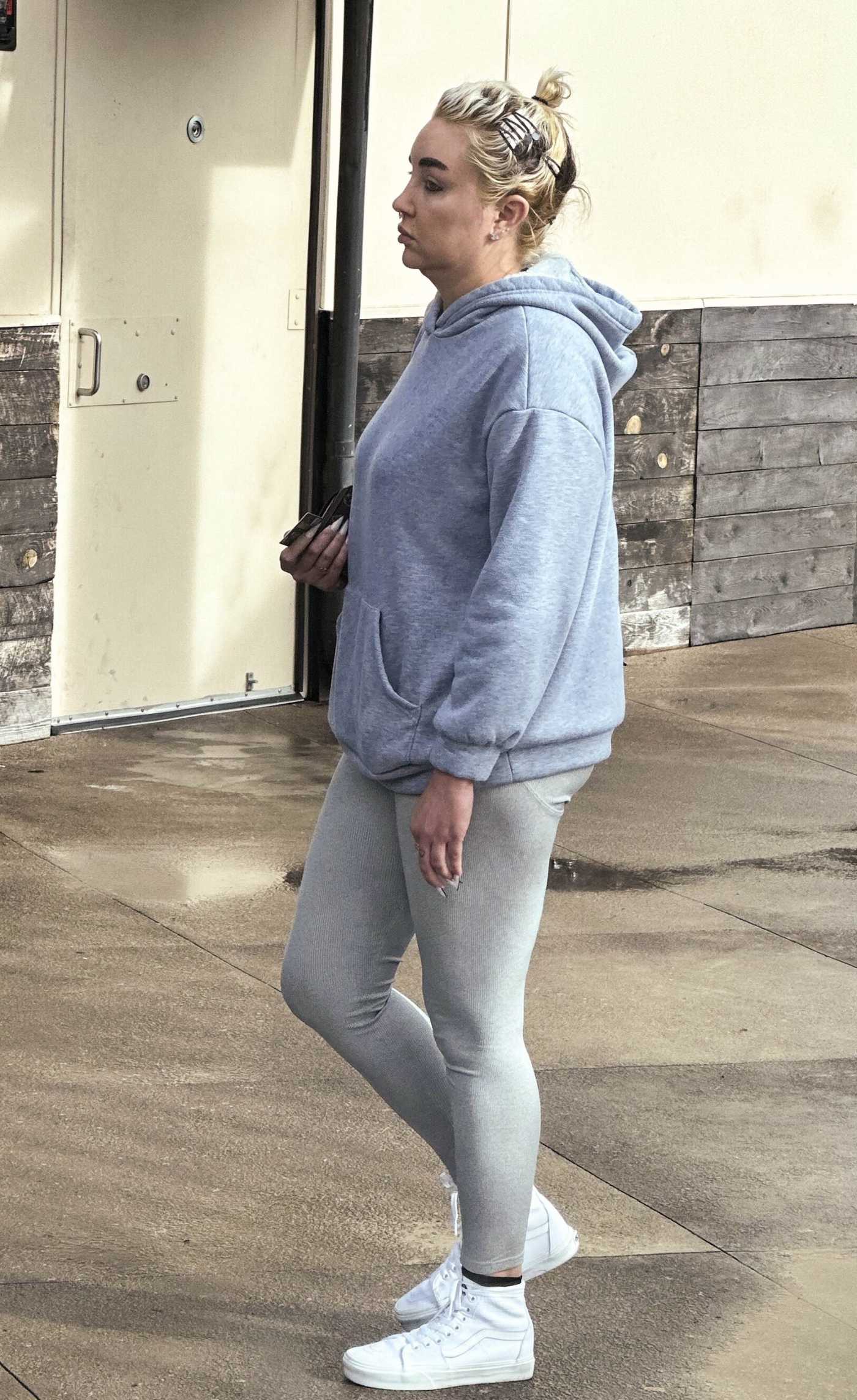 Amanda Bynes in a Grey Hoodie Stops by Starbucks in Glendale 04/14/2024