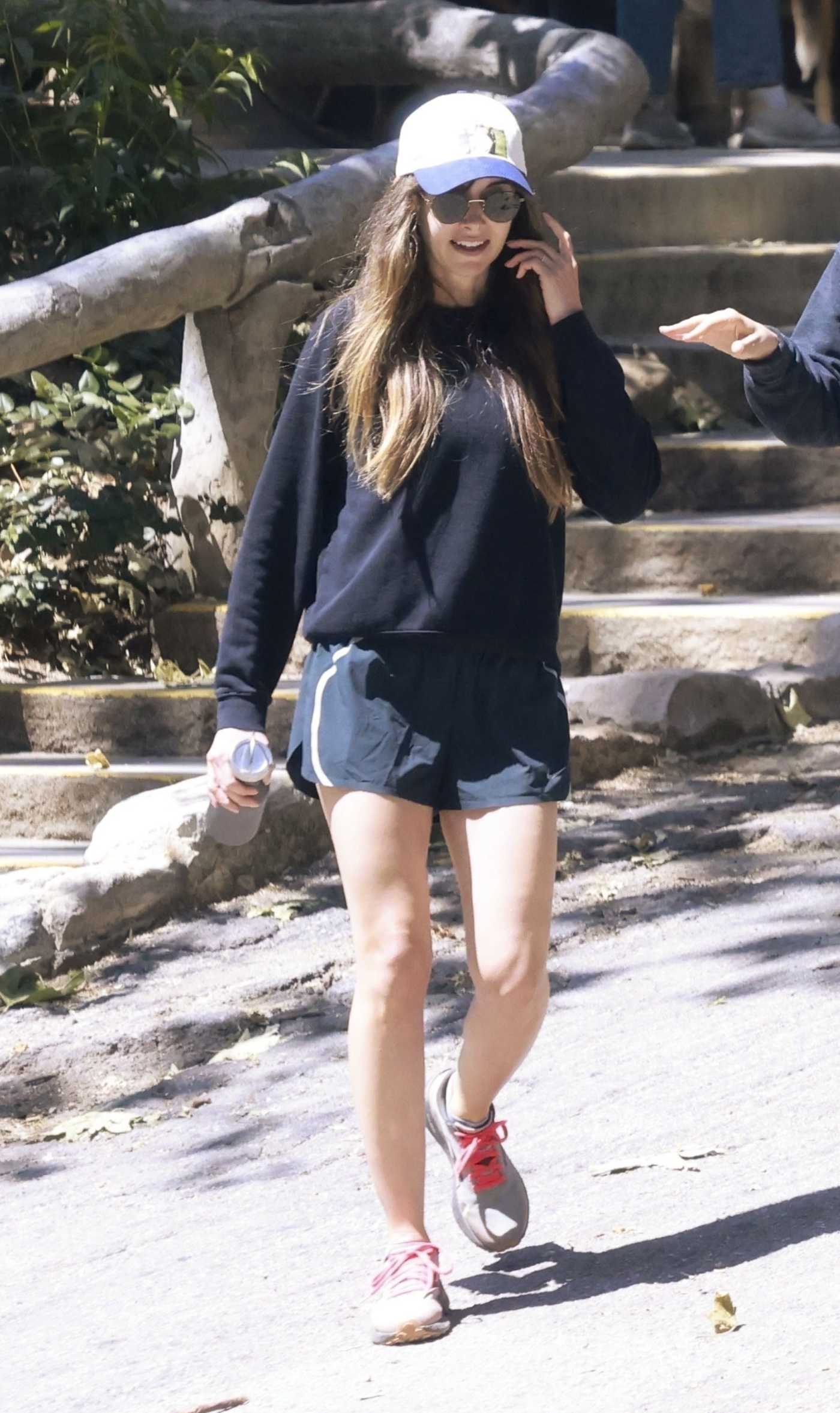 Alison Brie in a White Cap Was Seen Out Hiking in Los Angeles 04/29/2024