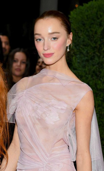 Phoebe Dynevor