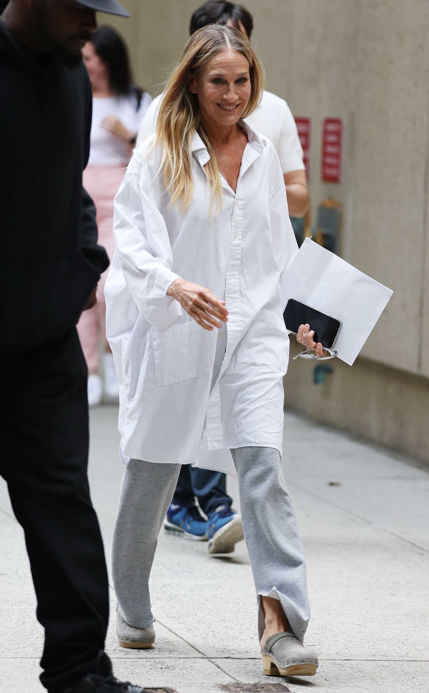 Sarah Jessica Parker in a White Shirt on the Set of And Just Like That... in New York 06/10/2024