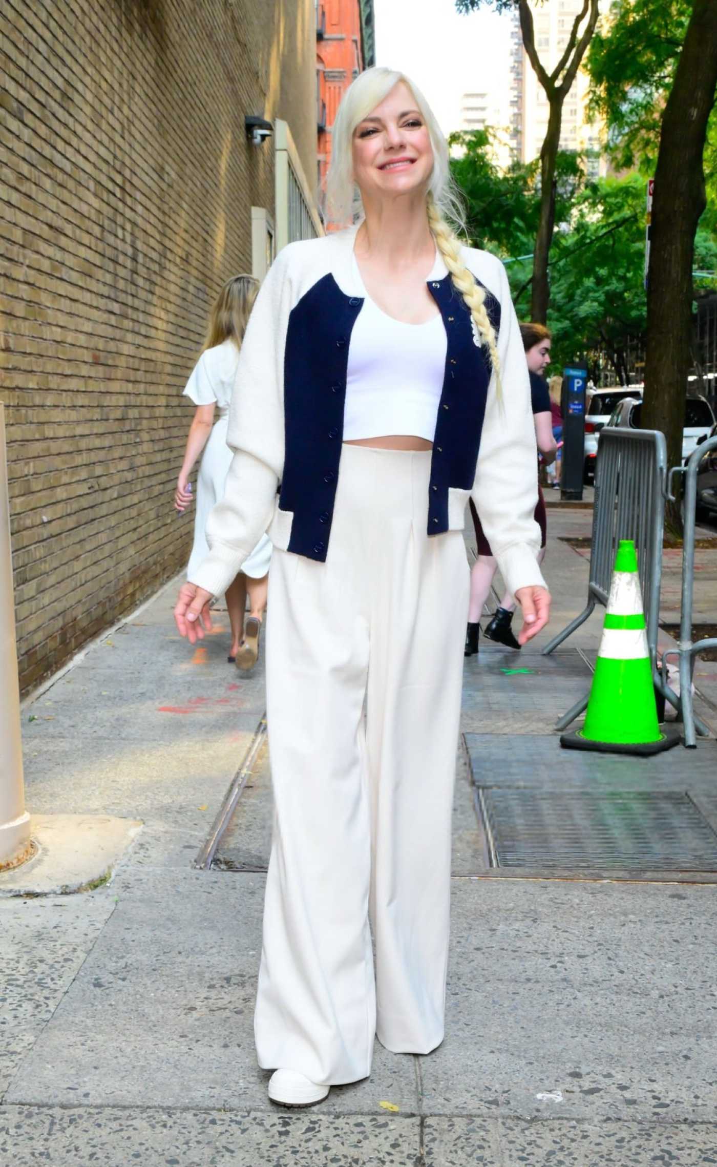 Anna Faris in a White Pants Was Seen Out in New York City 07/15/2024