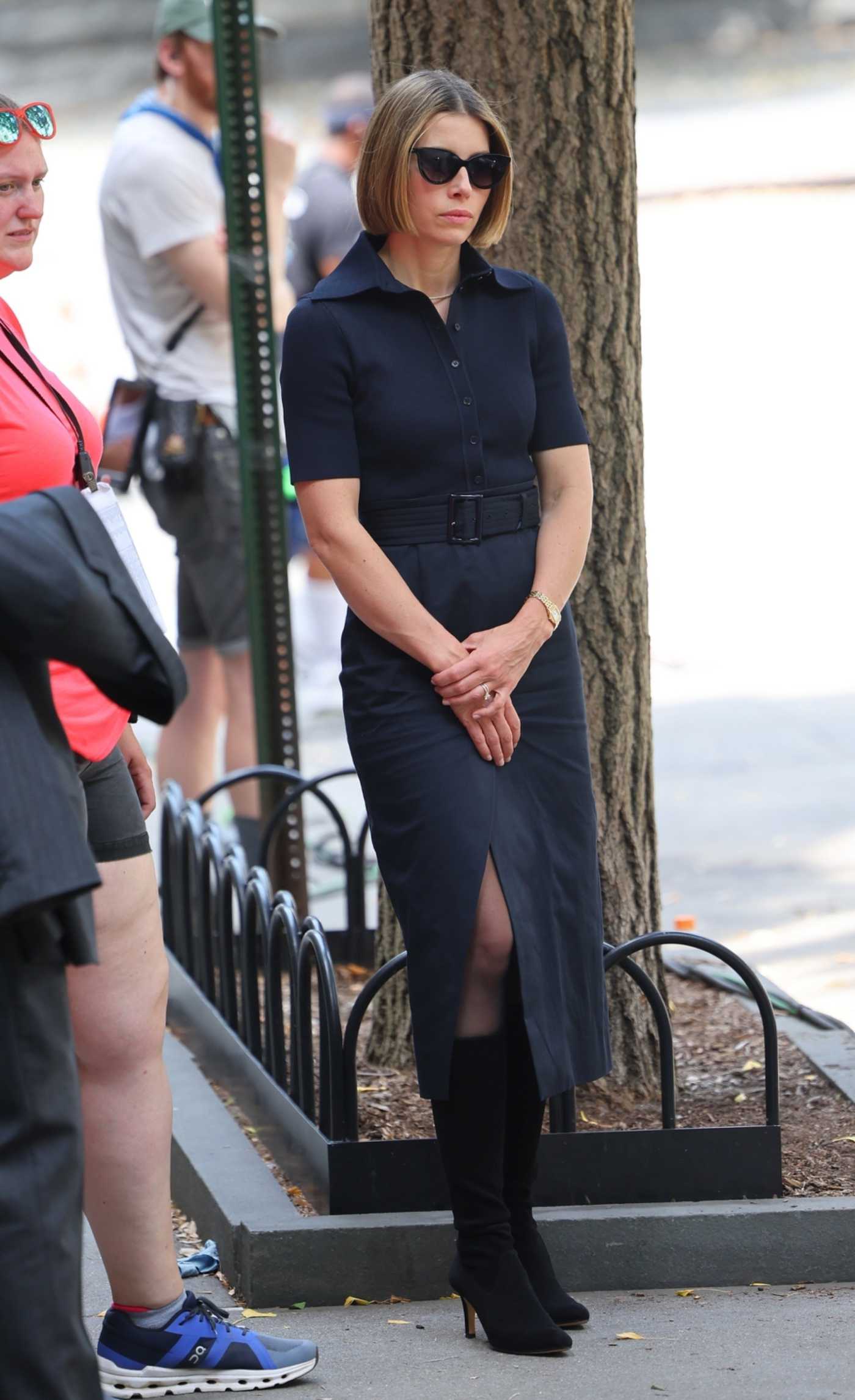 Jessica Biel in a Black Dress Was Spotted Filming The Better Sister in Manhattan in NYC 07/09/2024