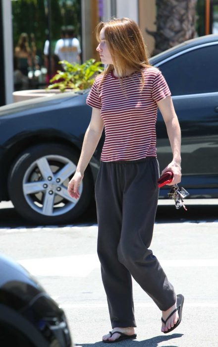 Kaitlyn Dever in a Striped Tee