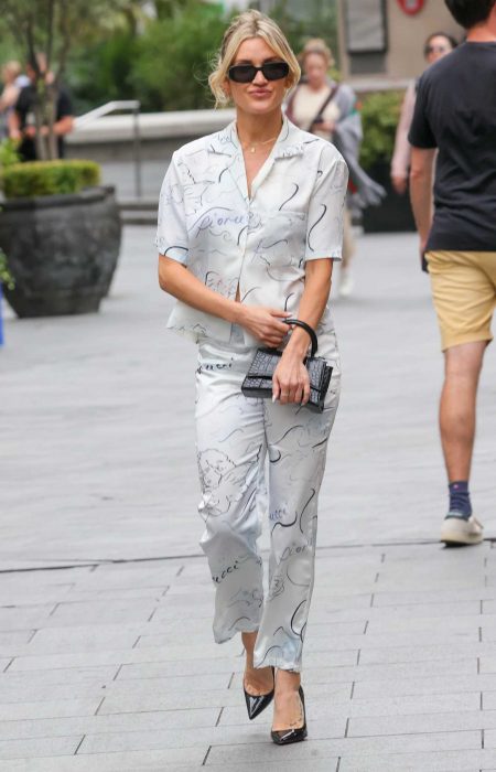 Ashley Roberts in a White Patterned Pantsuit