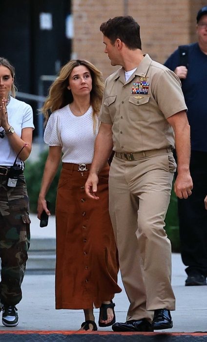 Linda Cardellini in a White Blouse