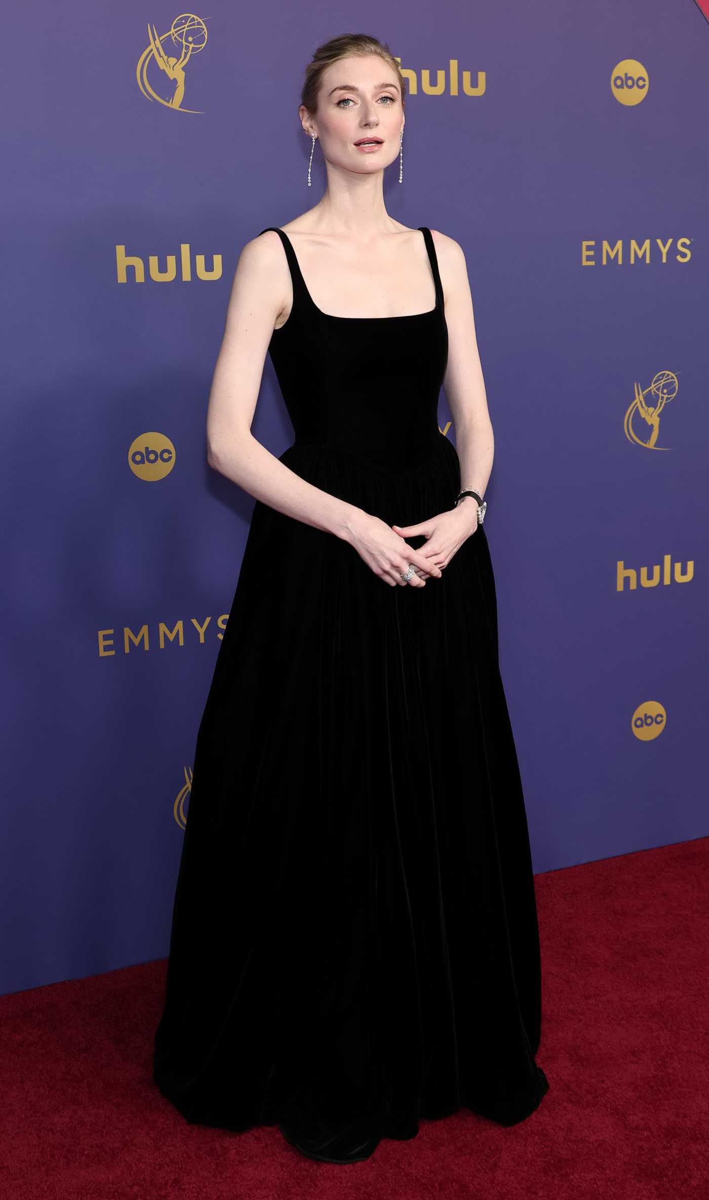 Elizabeth Debicki Attends the 76th Primetime Emmy Awards in Los Angeles 09/15/2024