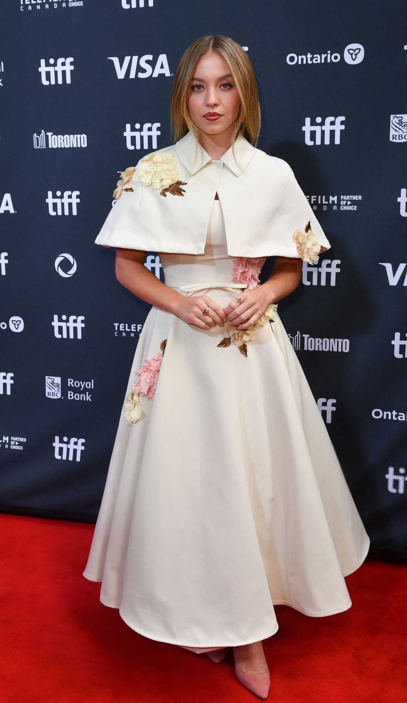 Sydney Sweeney Attends Eden Premiere at 2024 Toronto International Film Festival in Toronto 09/07/2024