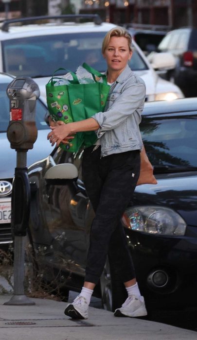 Elizabeth Banks in a Blue Denim Jacket