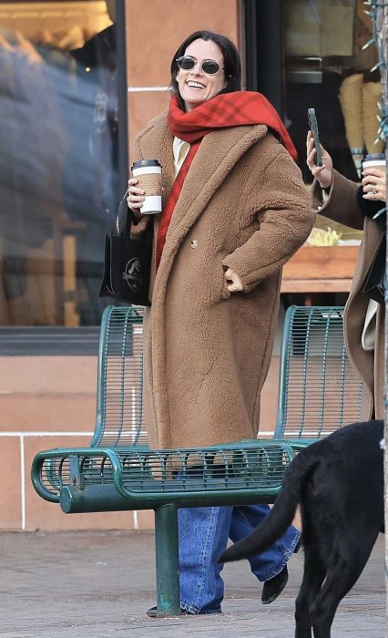 Riley Keough in a Tan Faux Fur Coat